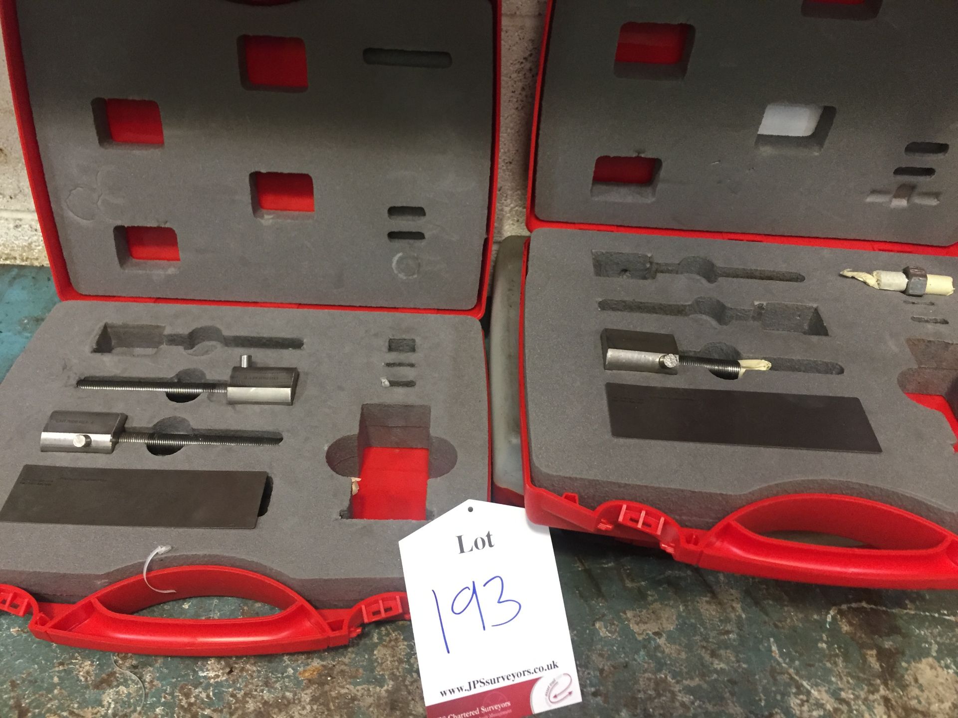 8 x Manual bolt puller kits (incomplete)