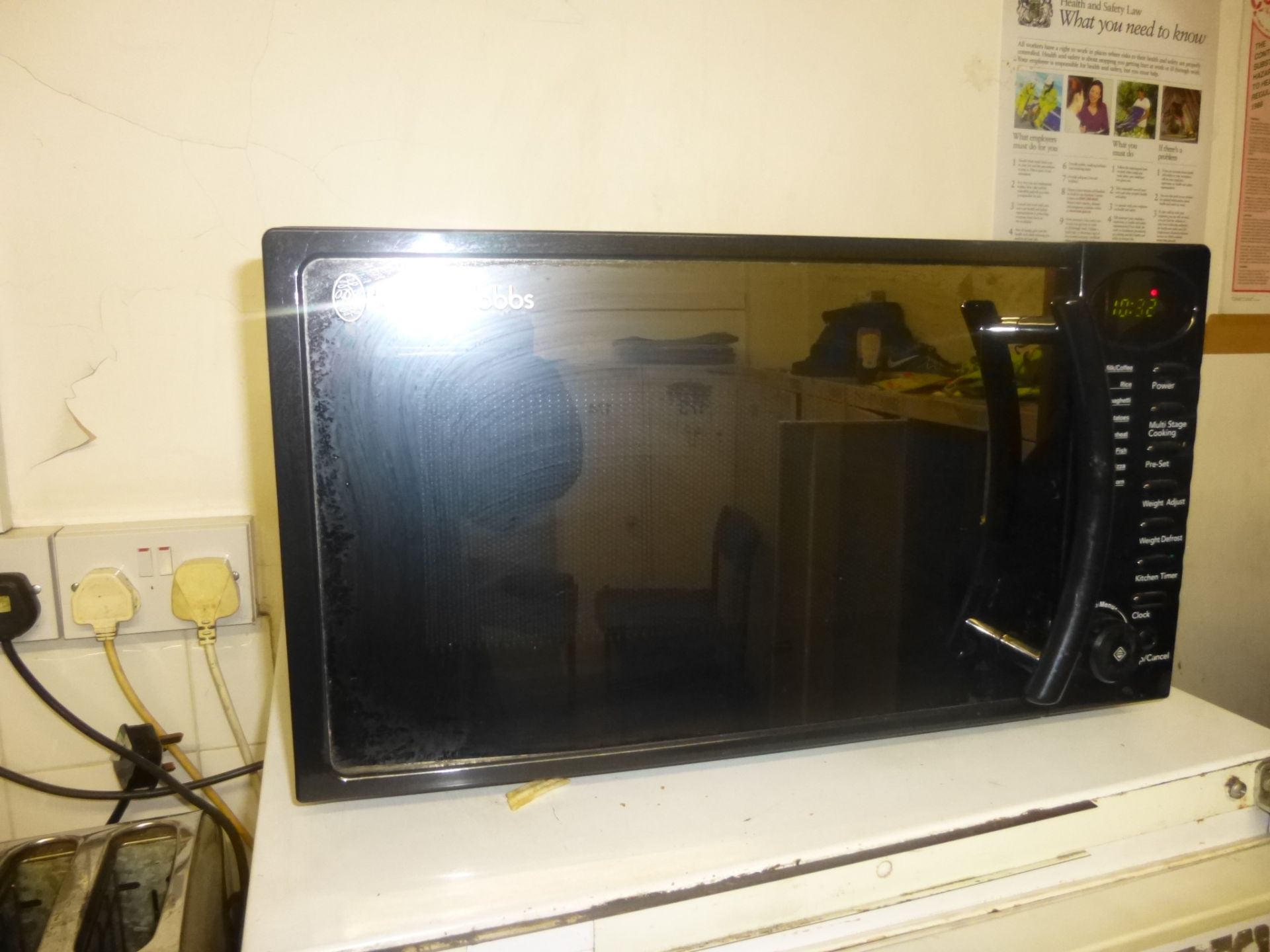 Russel Hobbs microwave oven