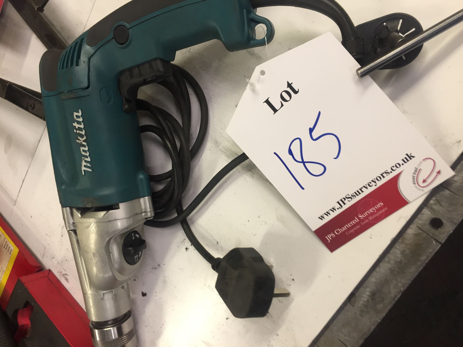 Makita HP2050 percussion drill