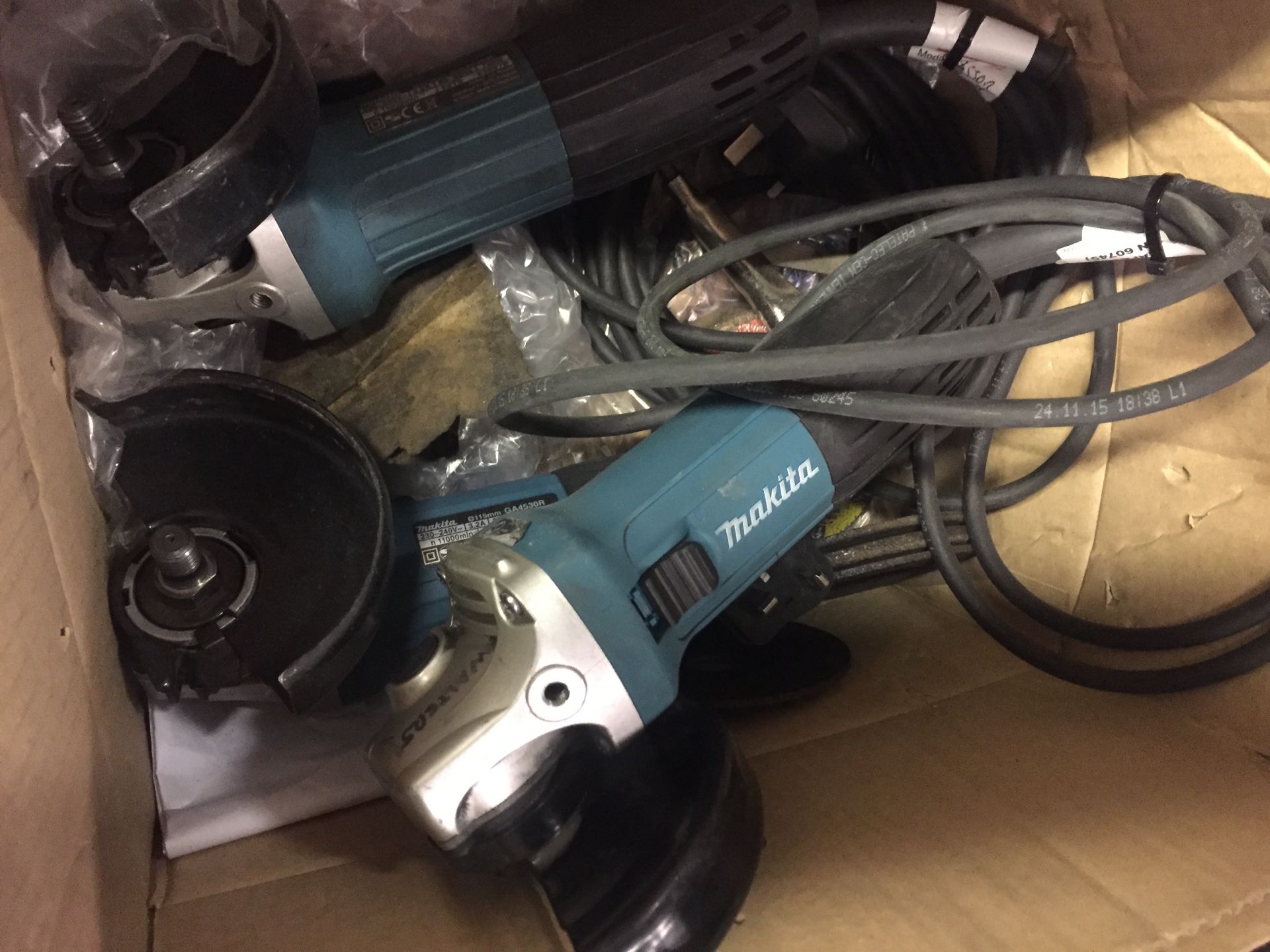 3 x Makita GA4530R 115mm angle grinders - Image 2 of 2