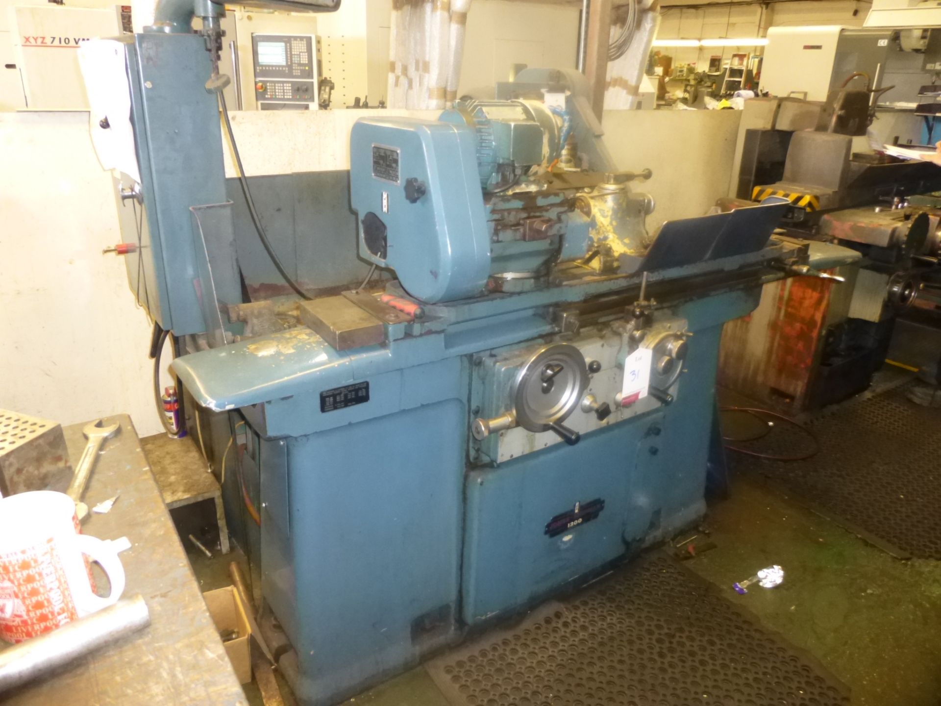 Jones & Shipman 1300 cylindrical grinder - Image 3 of 6