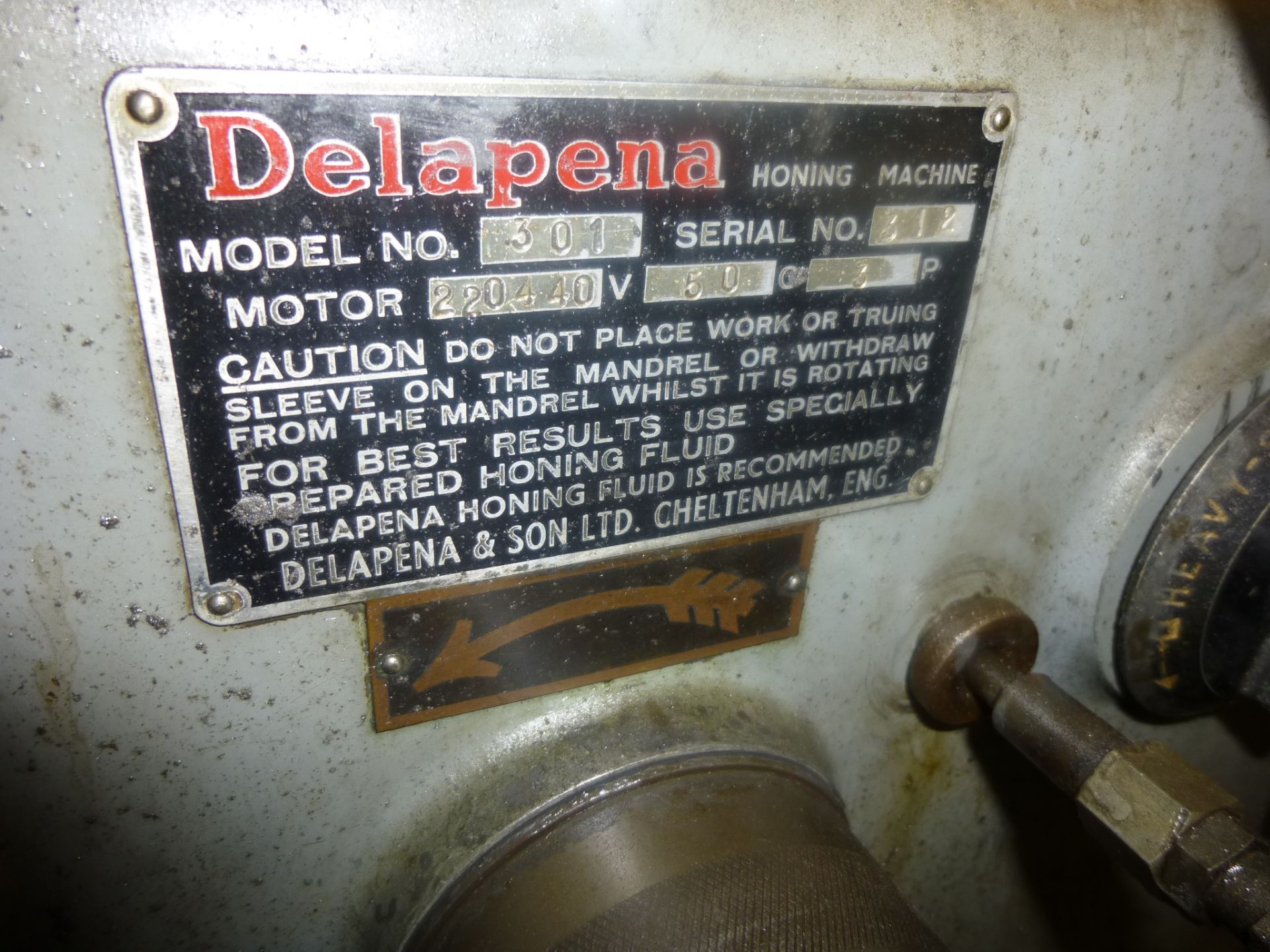 Delapena 301 honing machine - Image 3 of 3