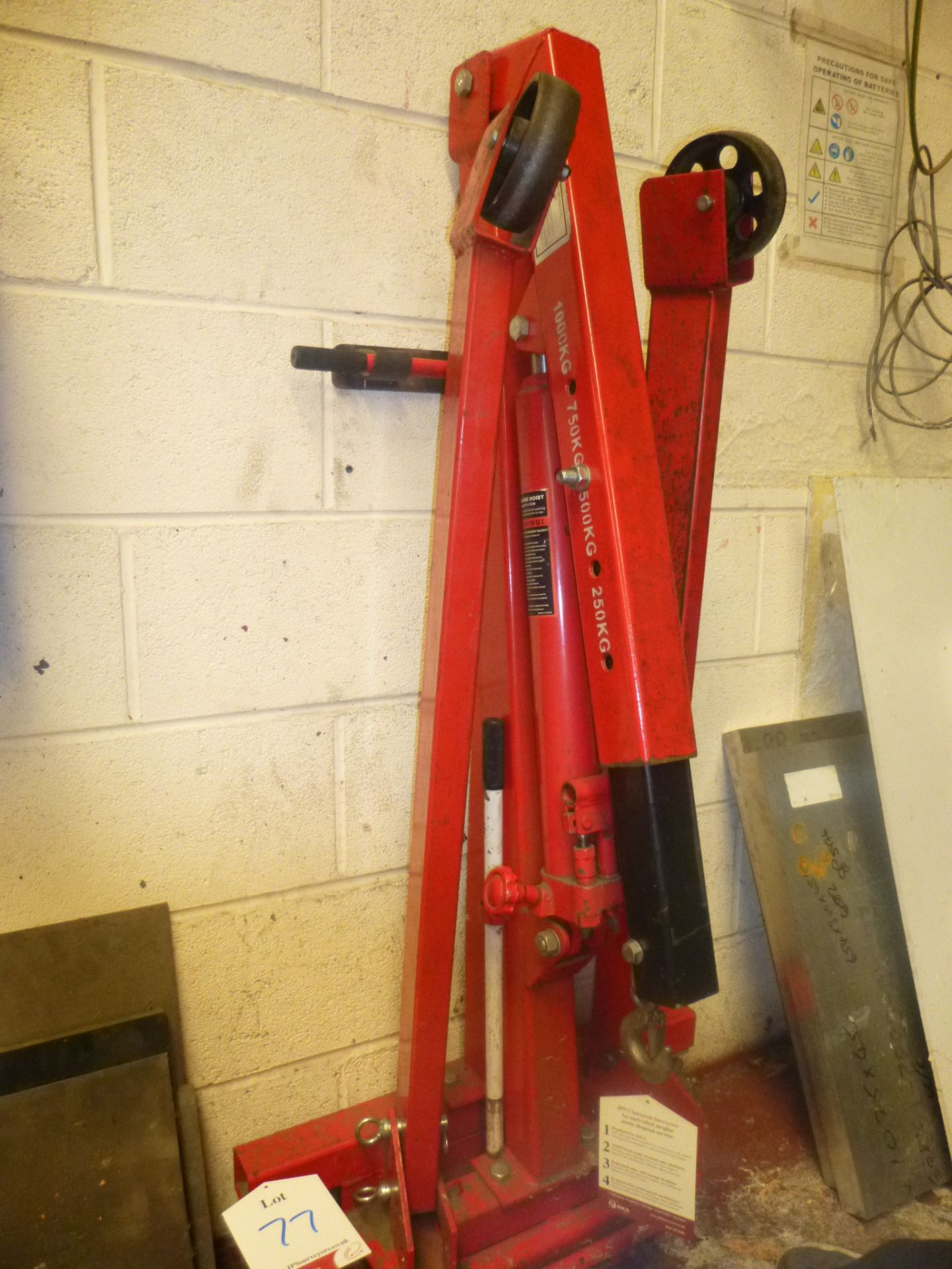 1 Ton Folding hydraulic engine hoist with wall bracket