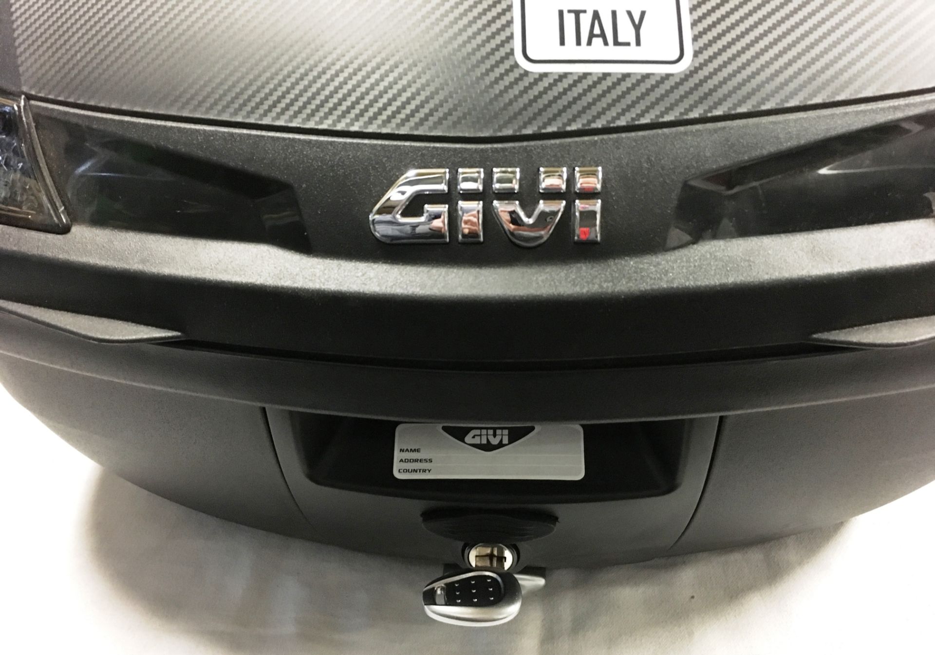 Givi Monolock Blade Luggage Holder w/ Key - Image 2 of 4