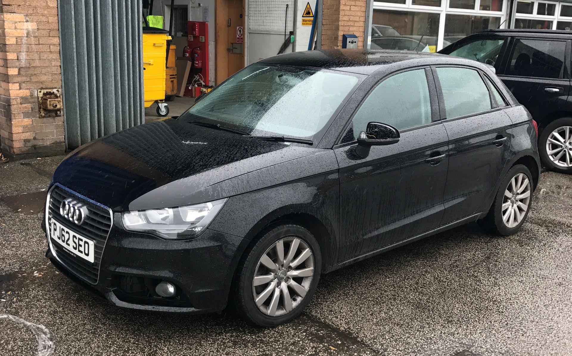 Black Audi A1 Sport TFSI S-A 5 Door 1390 CC