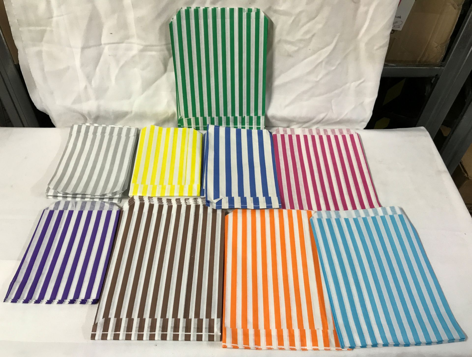 Approximately 600 x Sweet Paper Bags - Various Colours