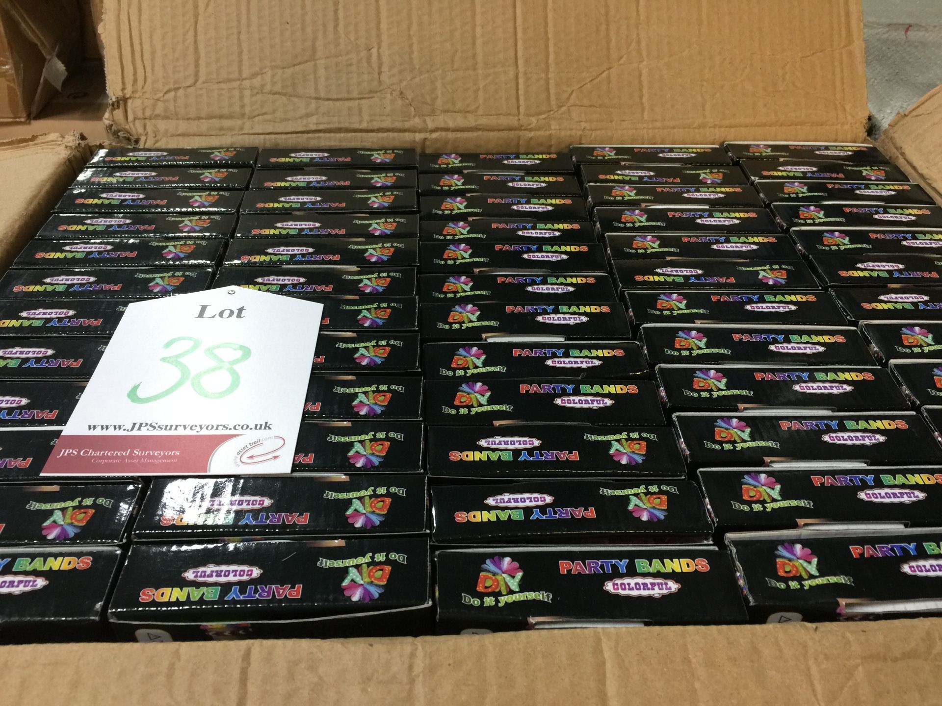 20 x Boxes of DIY Party Bands - 60 Packs - 600 Pieces in a Pack - Image 2 of 3