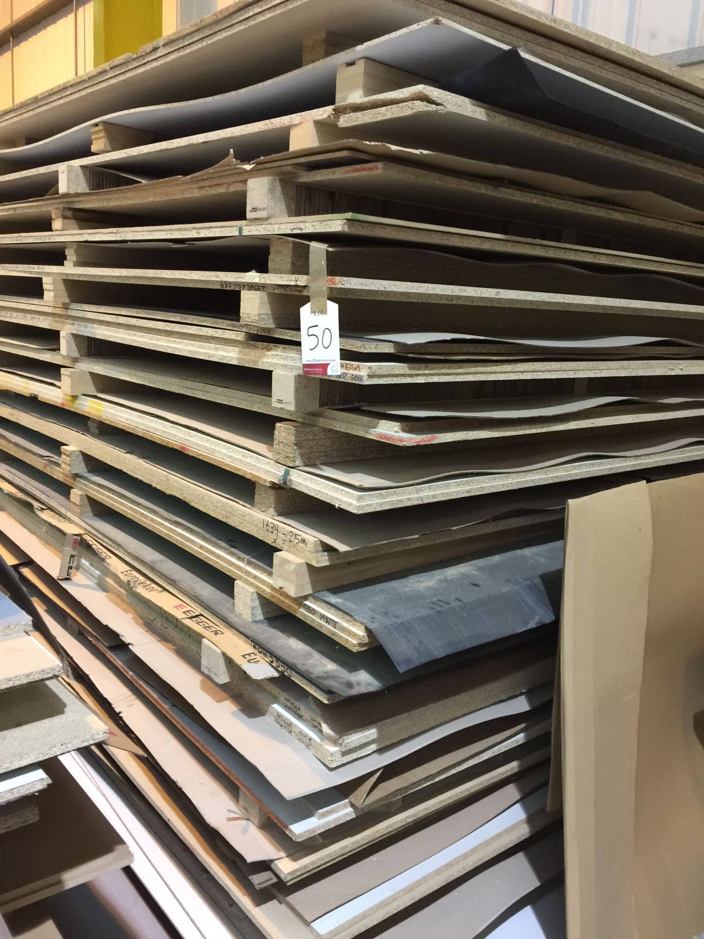 3 x Pallets of assorted sizes | chipboard - Image 4 of 4