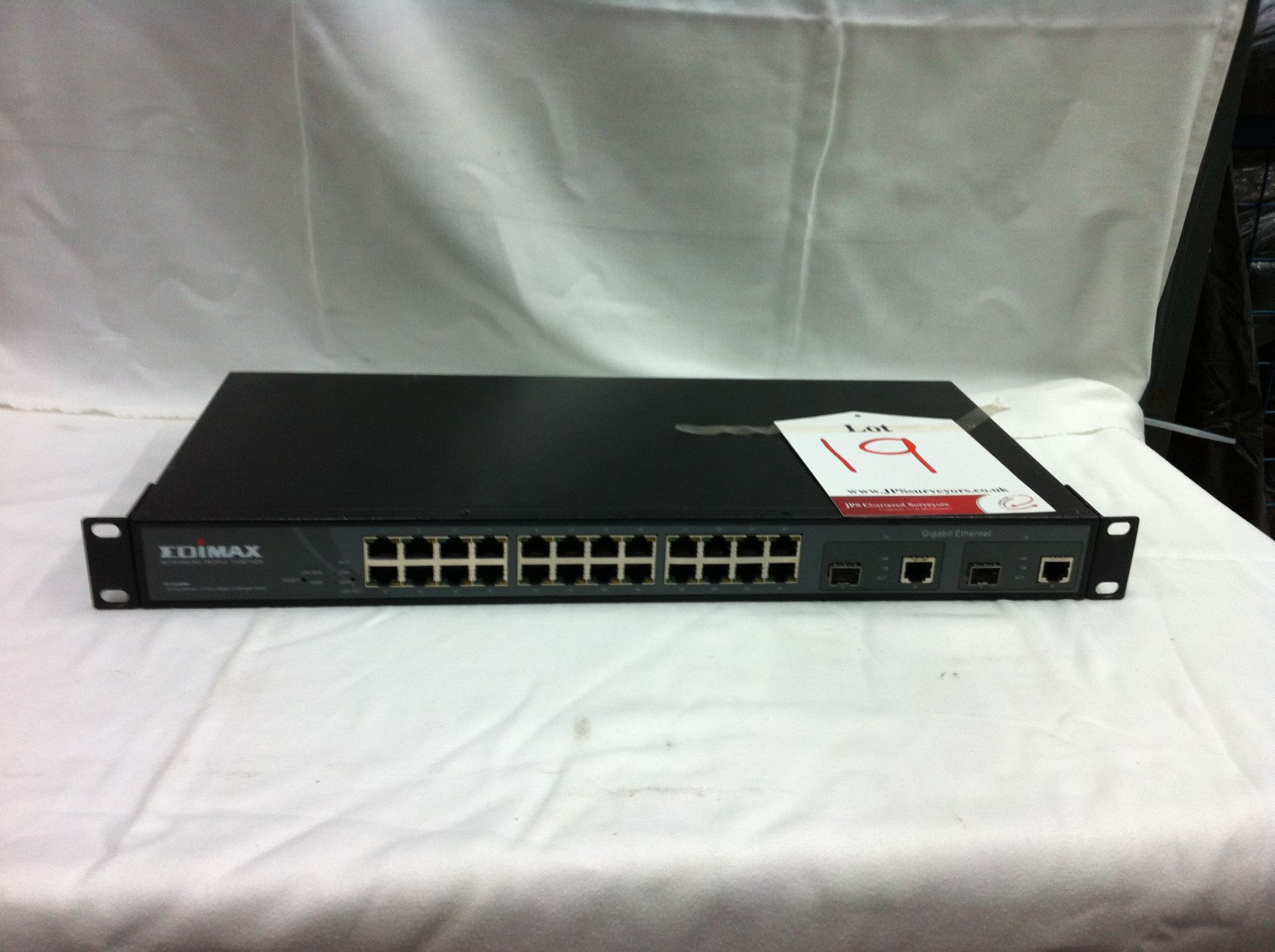 Edimax Network Ethernet Switch - Image 2 of 5