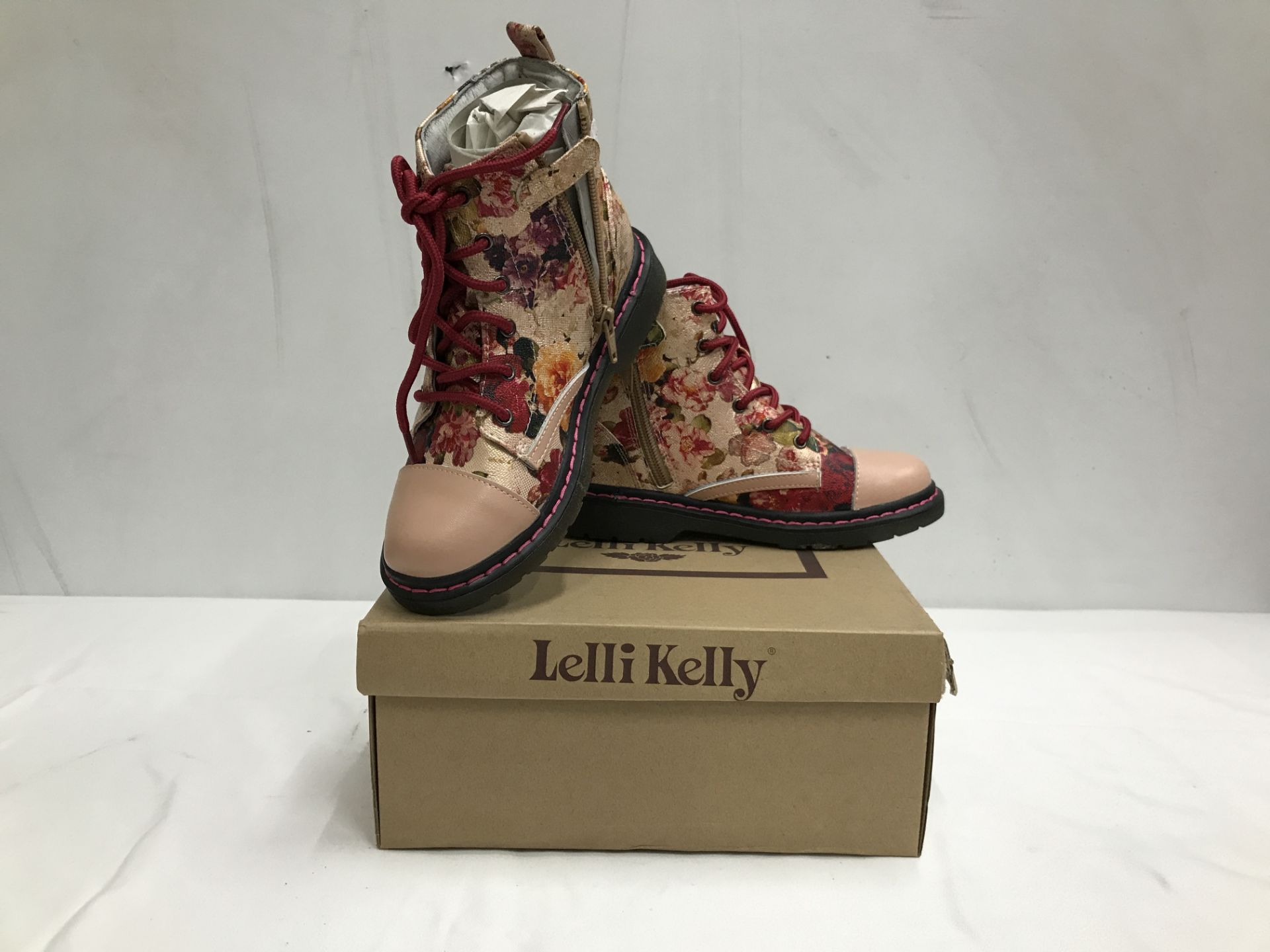 13 x Pairs of Lelli Kelly Children's Shoes - Various Designs - Size UK12.5 - Image 7 of 11