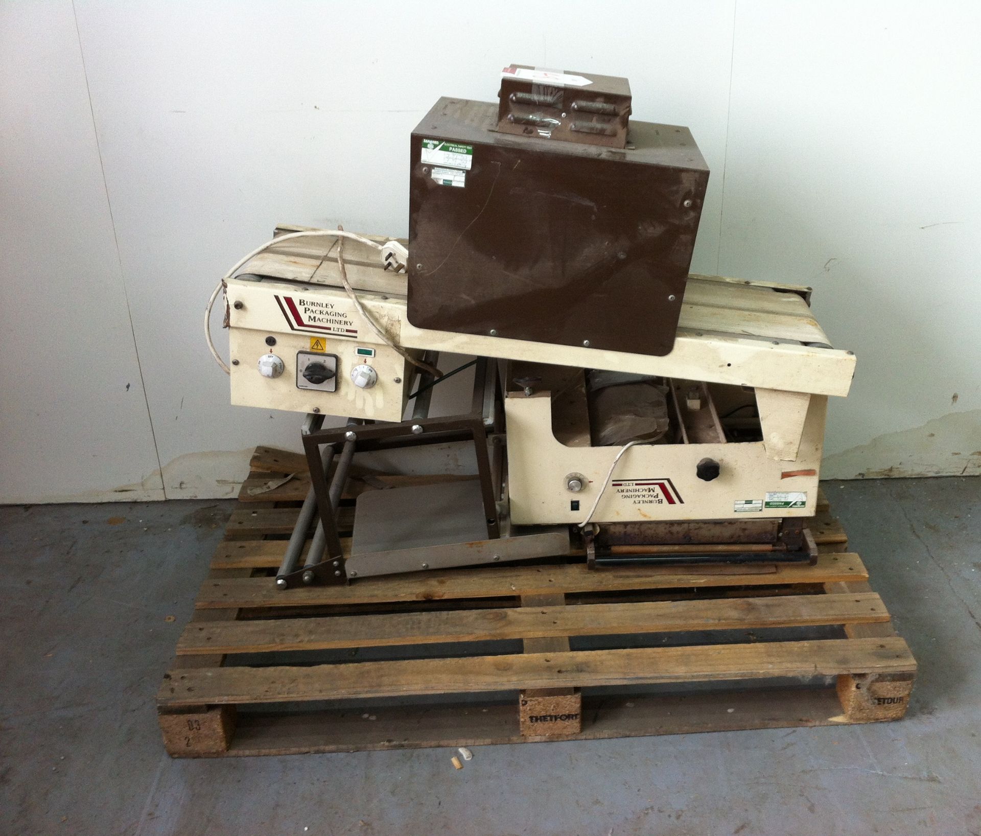 Burnley Packaging Machinery Wrapping Machine