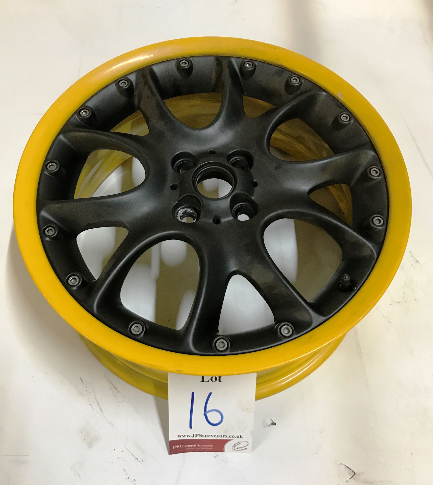 Mini Cooper 17" Alloy - Yellow