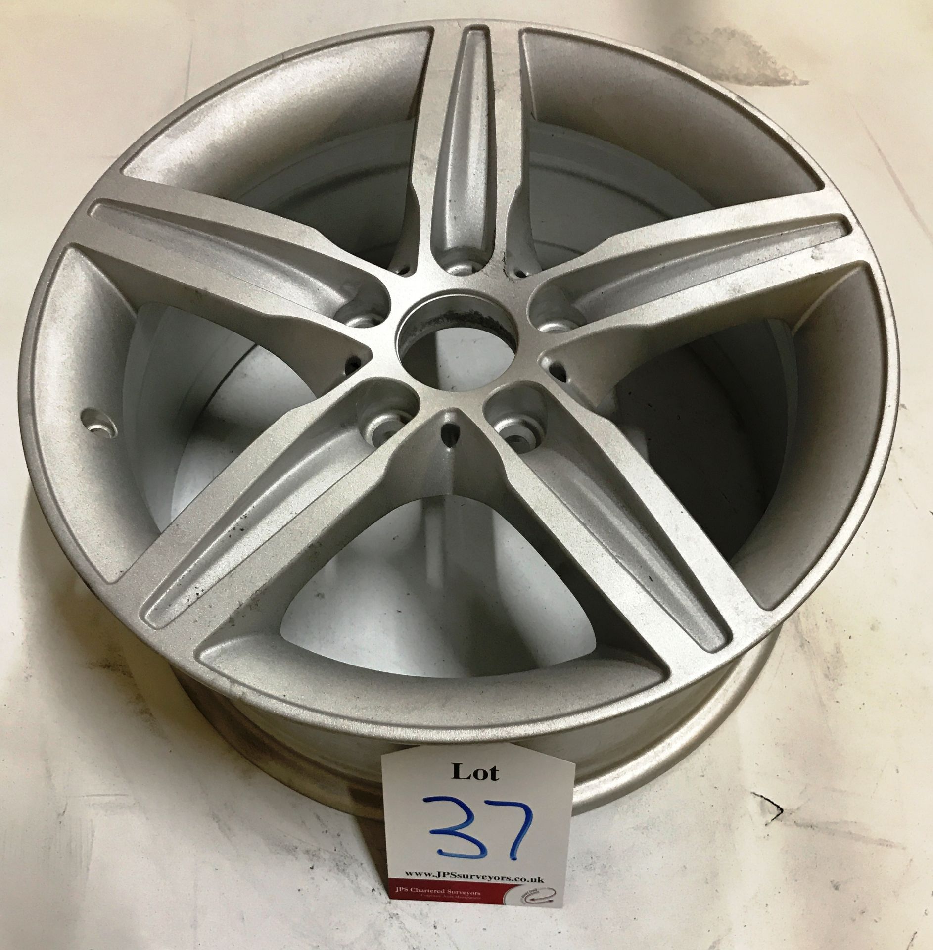 Full Set of 17" BMW Alloys