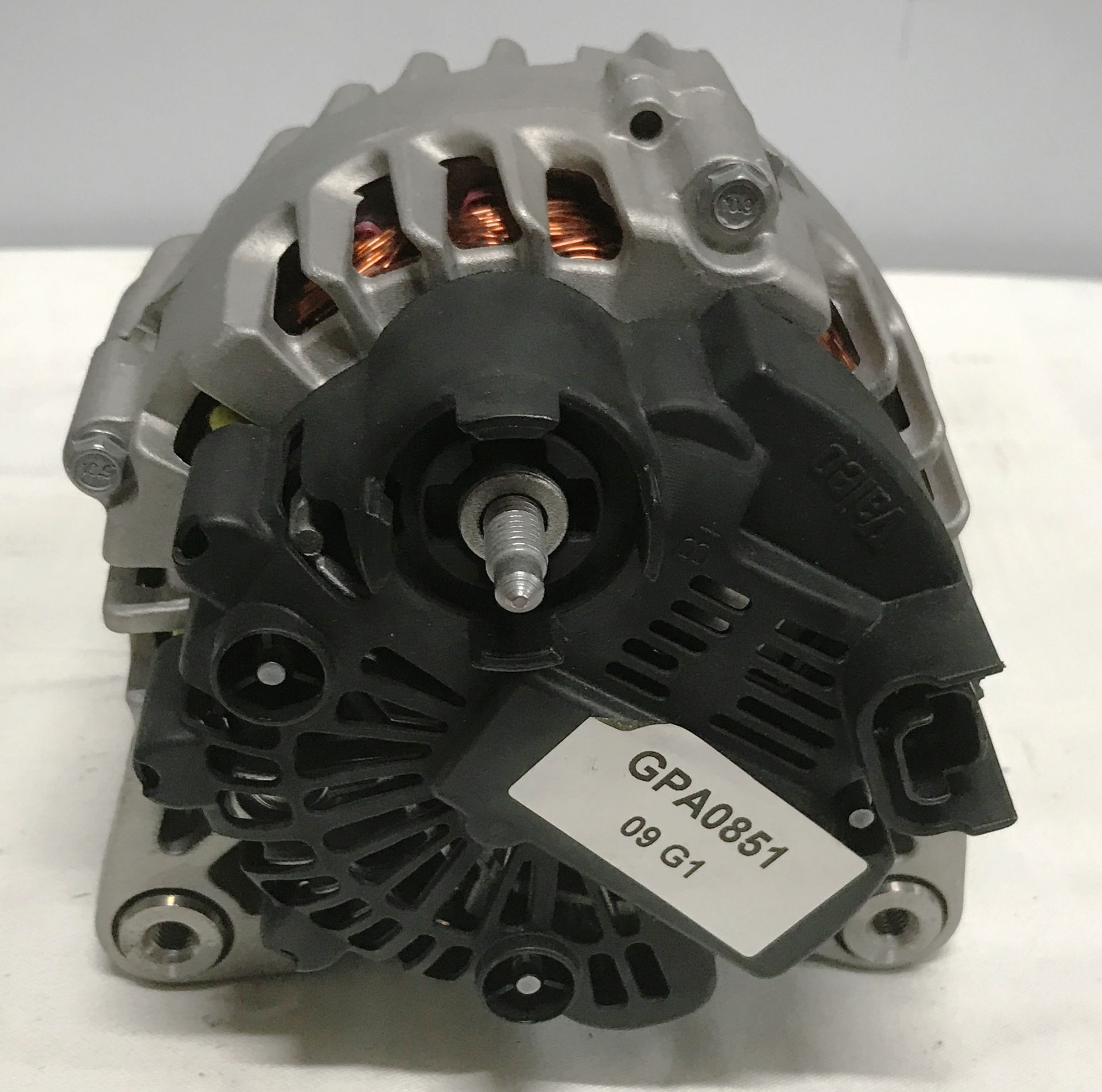 1 x Lucas Alternator LRA02160