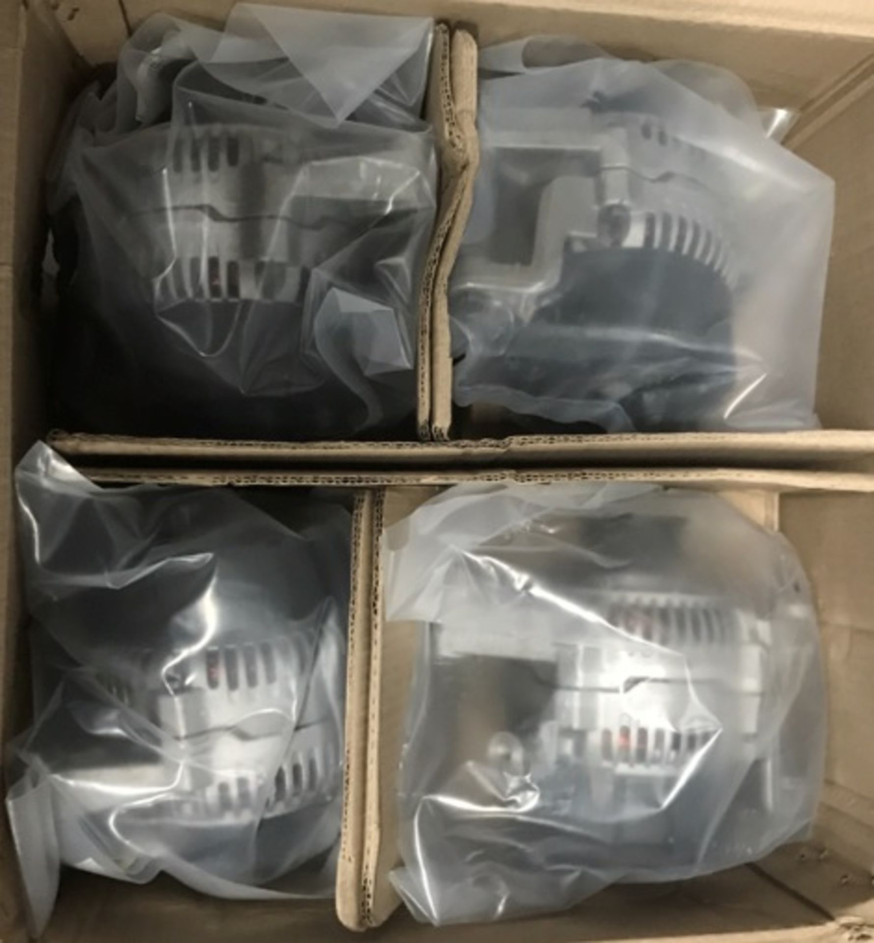 4 x Lucas Alternators LRB00404