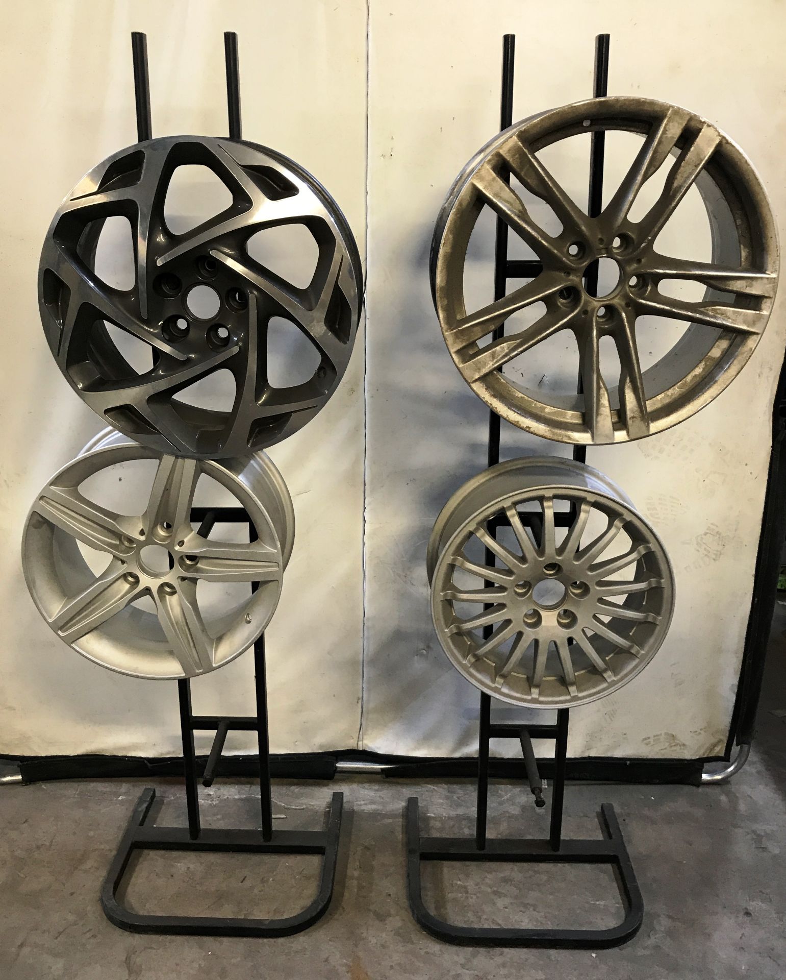 2 x Alloy Wheel Stands - With 2 Ex-Display Alloys Attached