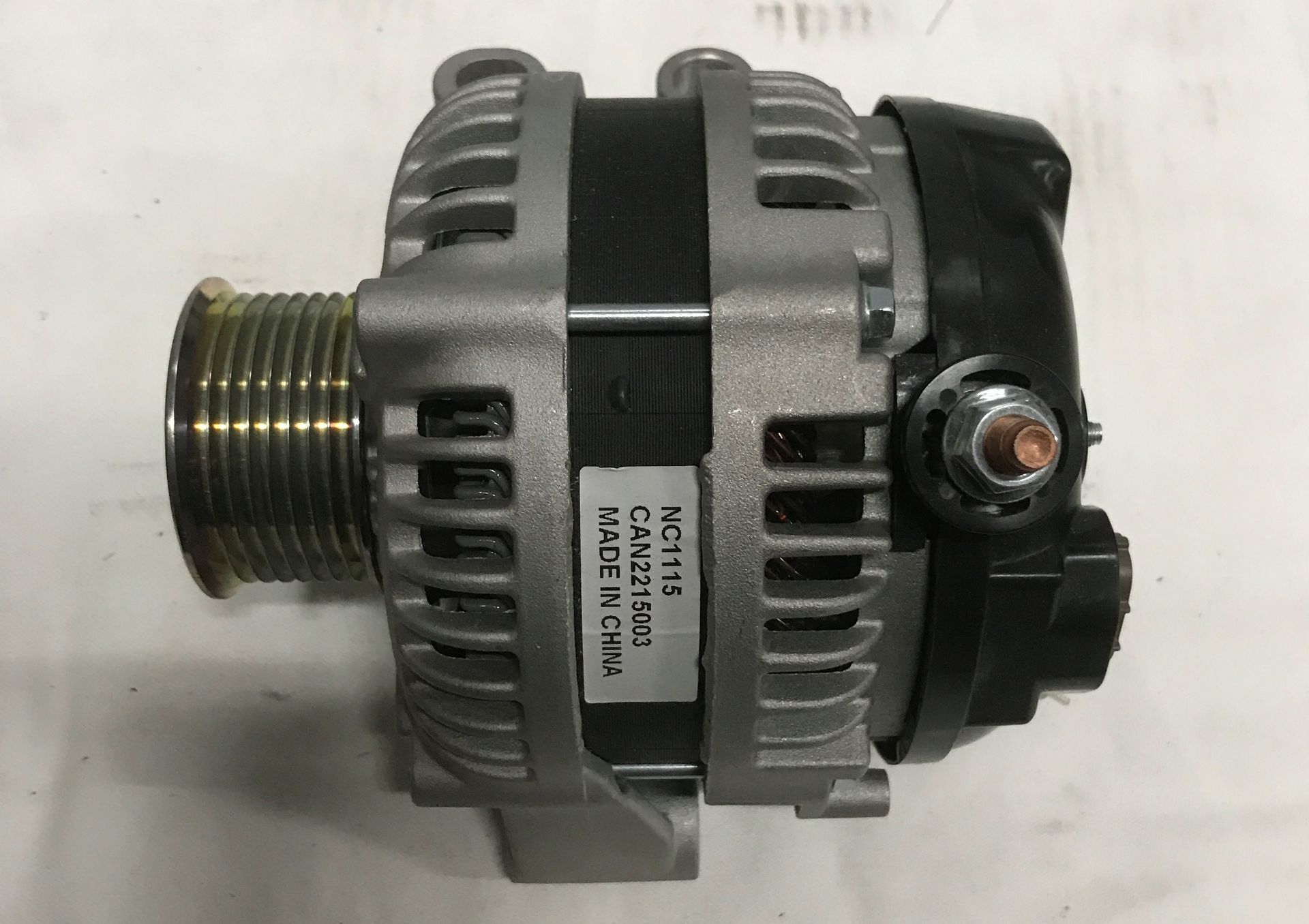 2 x Lucas Alternators GPA1640