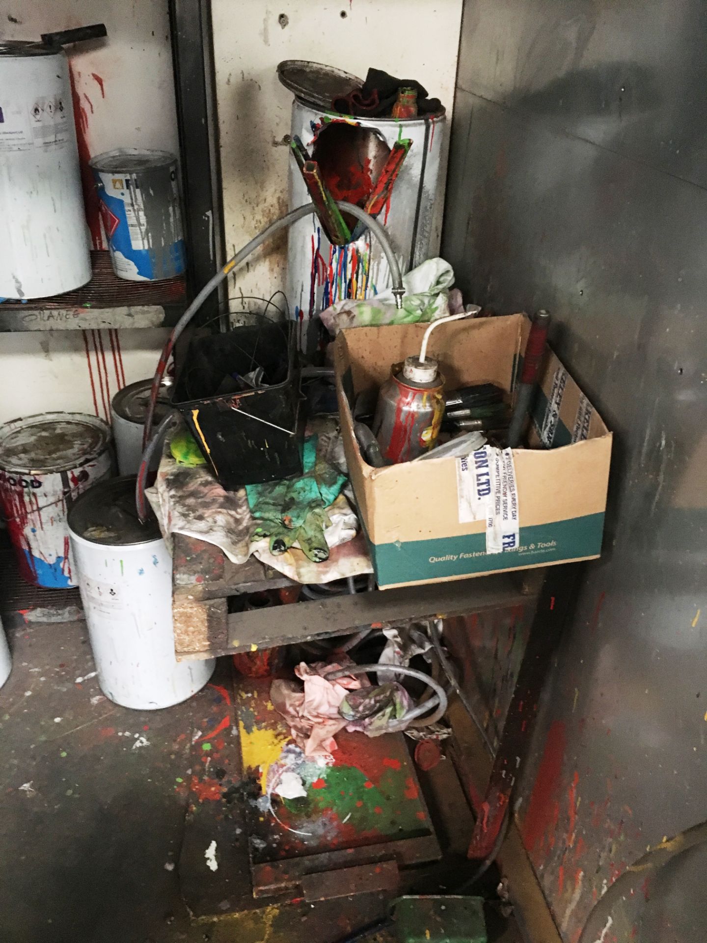 Fabricated Metal Paint Store & Contents As Pictured - Image 4 of 9