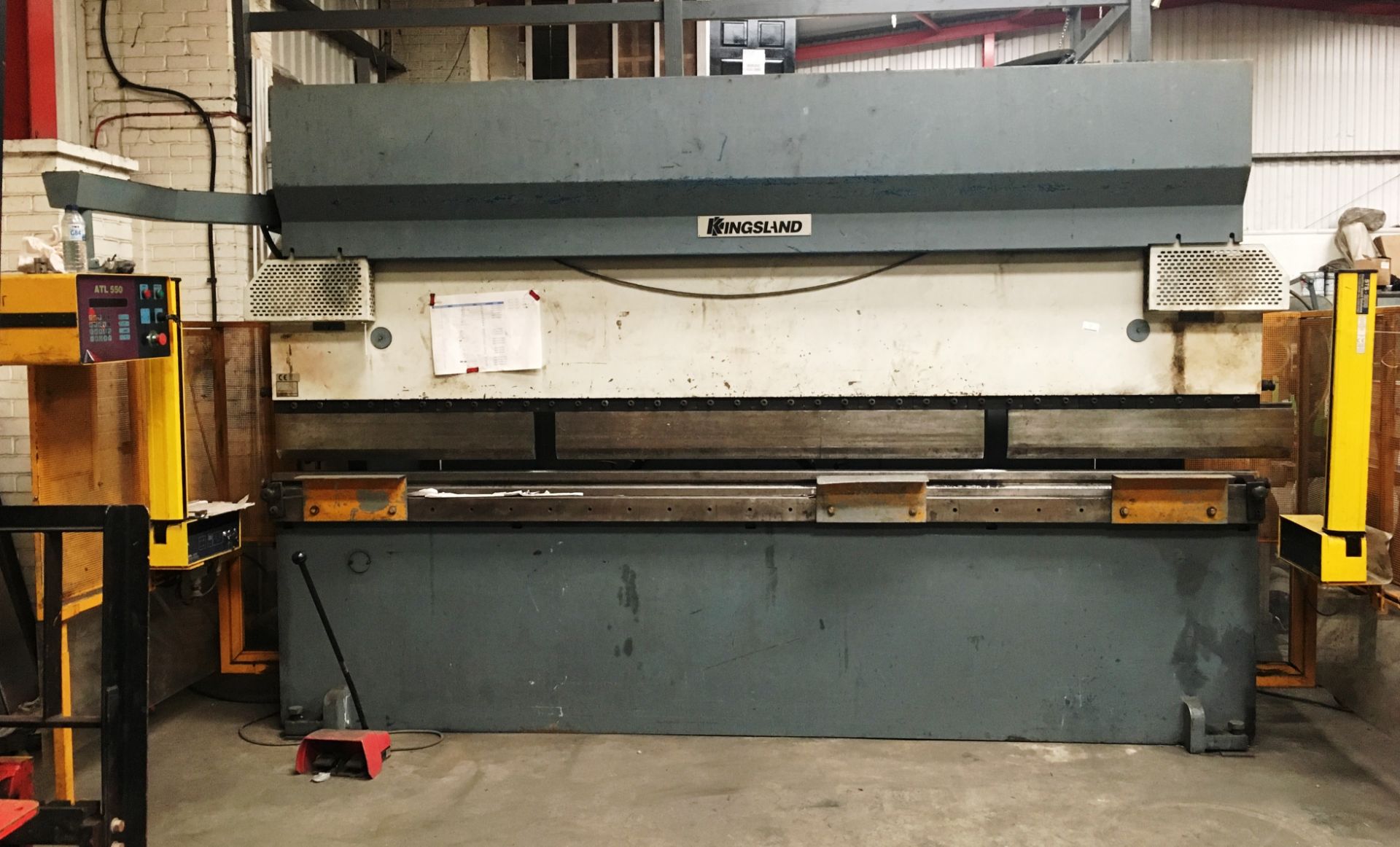 Kingsland KPT 36150 150 Ton Pressbrake w/ Extra Set of Tooling & Machine Safety Guards - Image 11 of 11