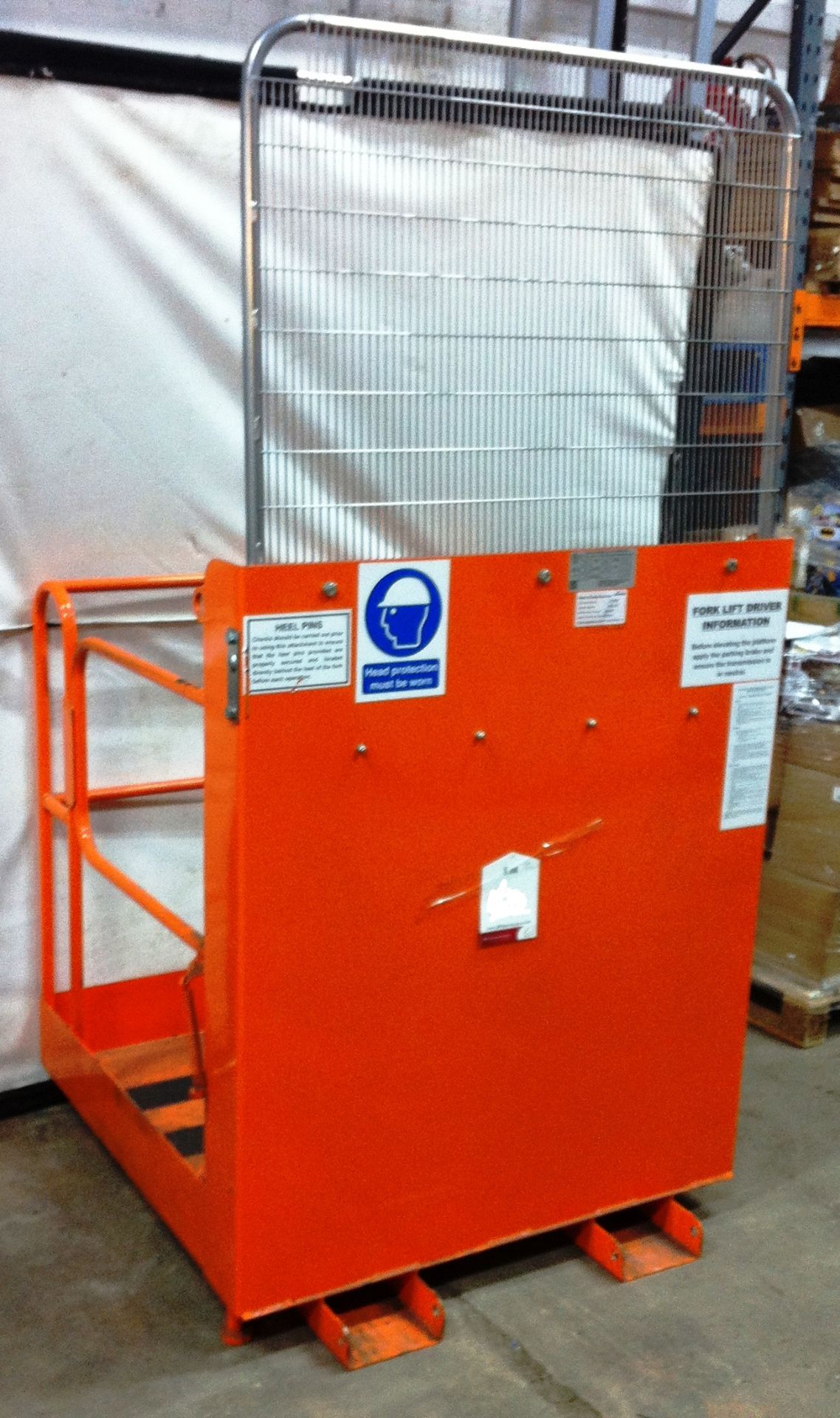 Invicta IAP-7 2 Man Access Platform w/ Fork Tunnels - LOCATED @ DIFFERENT LOCATION - M45 8QX - Image 3 of 5