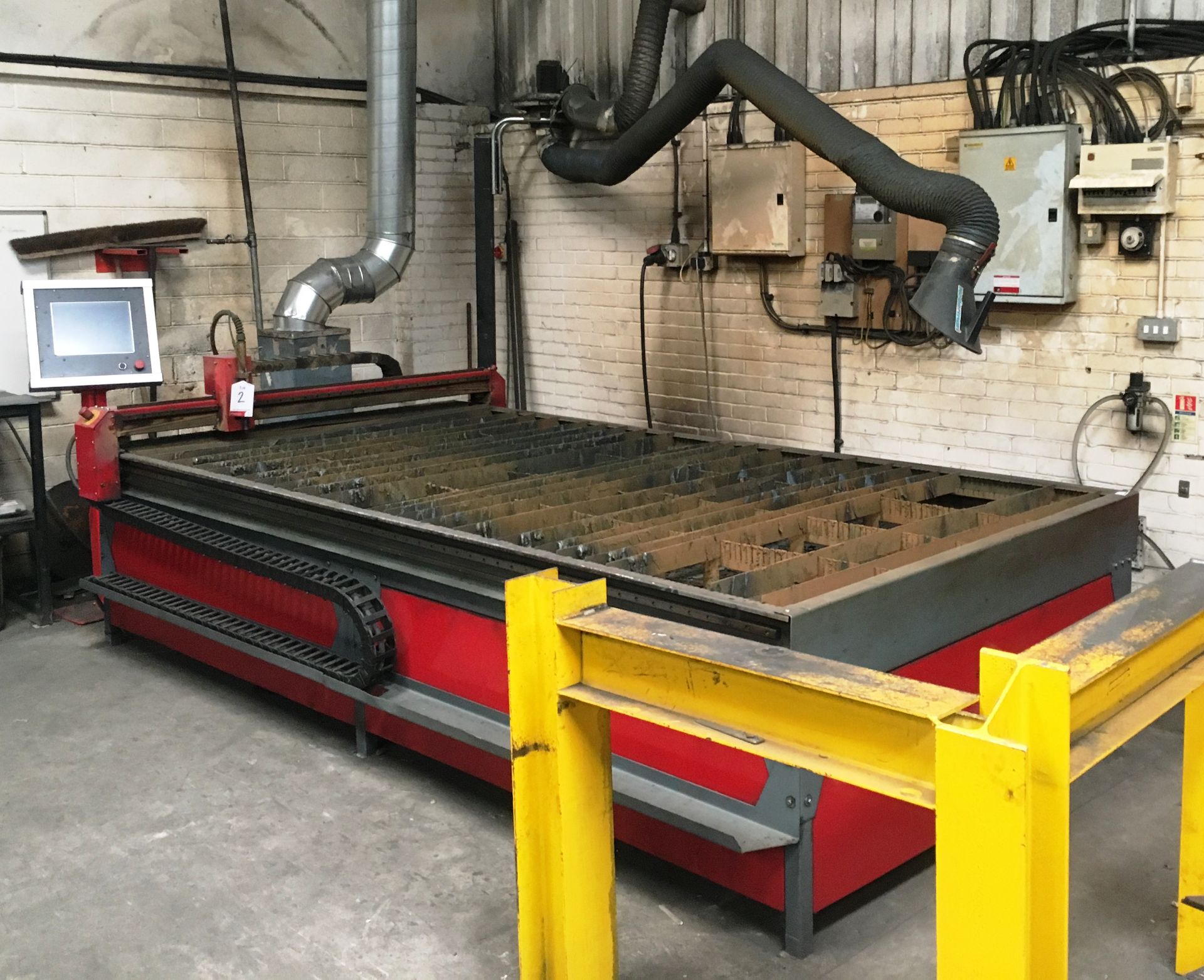 Escco 1050 CNC Air Plasma Cutting Table w/ Hypertherm Powermax 105 Plasma Cutter