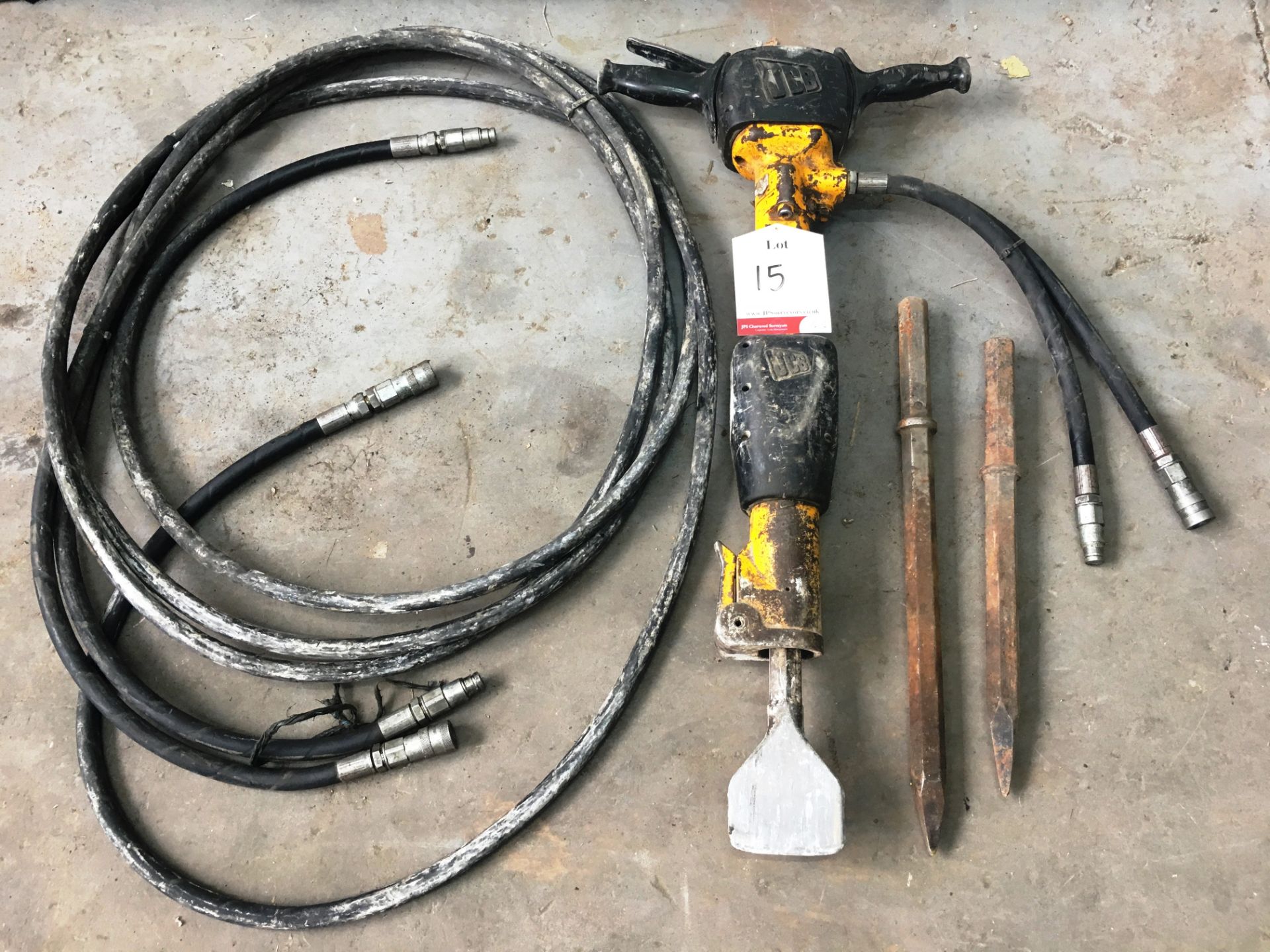 JCB Beaver III Hydraulic Power Pack w/ JCB Breaker Attachment & Hydraulic Hoses & Various Chisels - Image 6 of 7