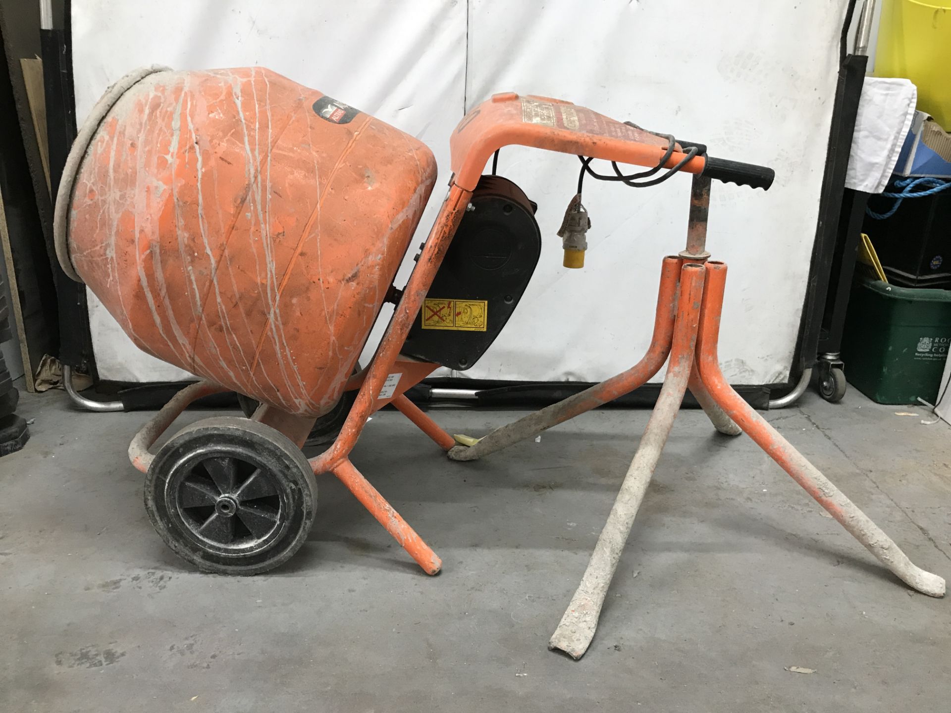 Belle Minimix 150 Cement Concrete Mixer Includes Stand