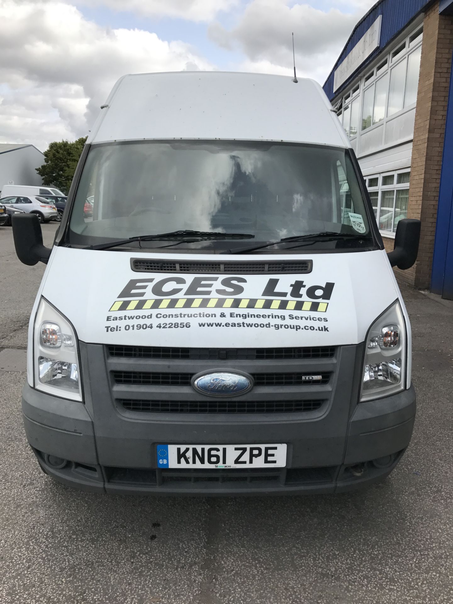 Ford Transit 115 T350L RWD Diesel Van - CONTENTS NOT INCLUDED - Image 2 of 13