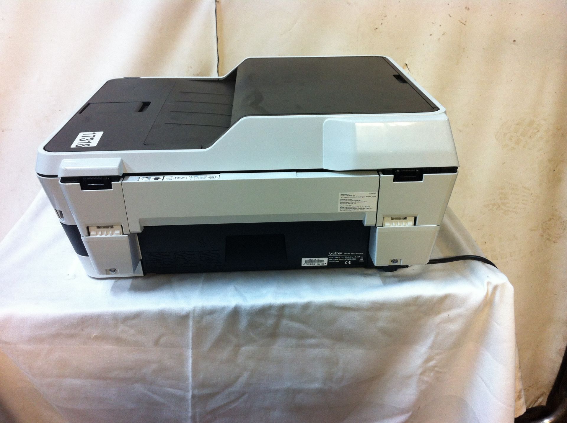 2 Printers, HP Deskjet 3520 Printer/Scanner and Brother Professional Series MFC-J6520DW Scanner/Copi - Image 2 of 5