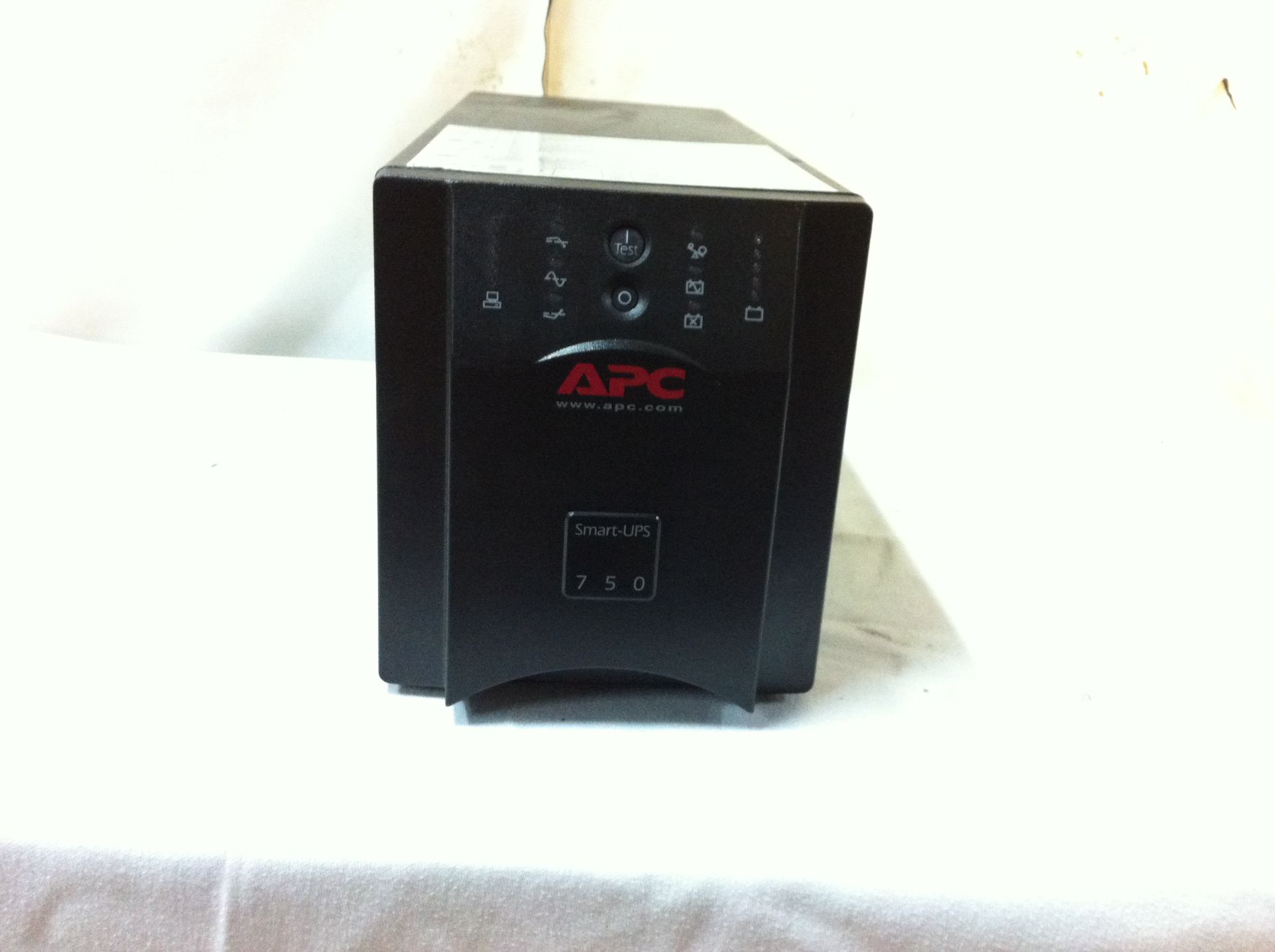 2x APC Back Up Battery's, APC Back-UPS 500 Back Up Battery and APC Smart-UPS 750 Back Up Battery. - Image 3 of 4