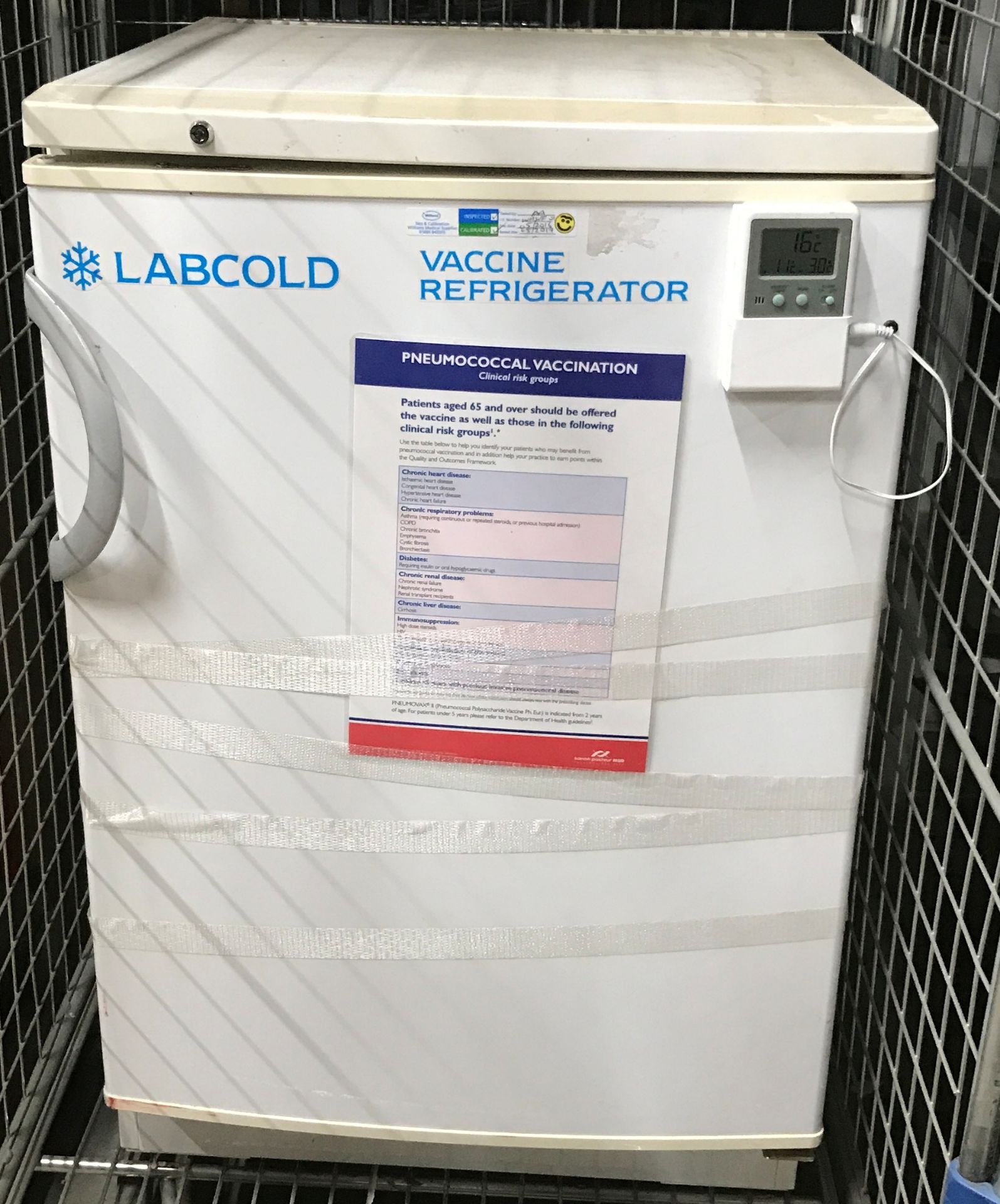 Indesit freezer | White Knight Dishwasher | LabCold Medical Refrigerator | Lec Medical Refrigerator - Image 4 of 5