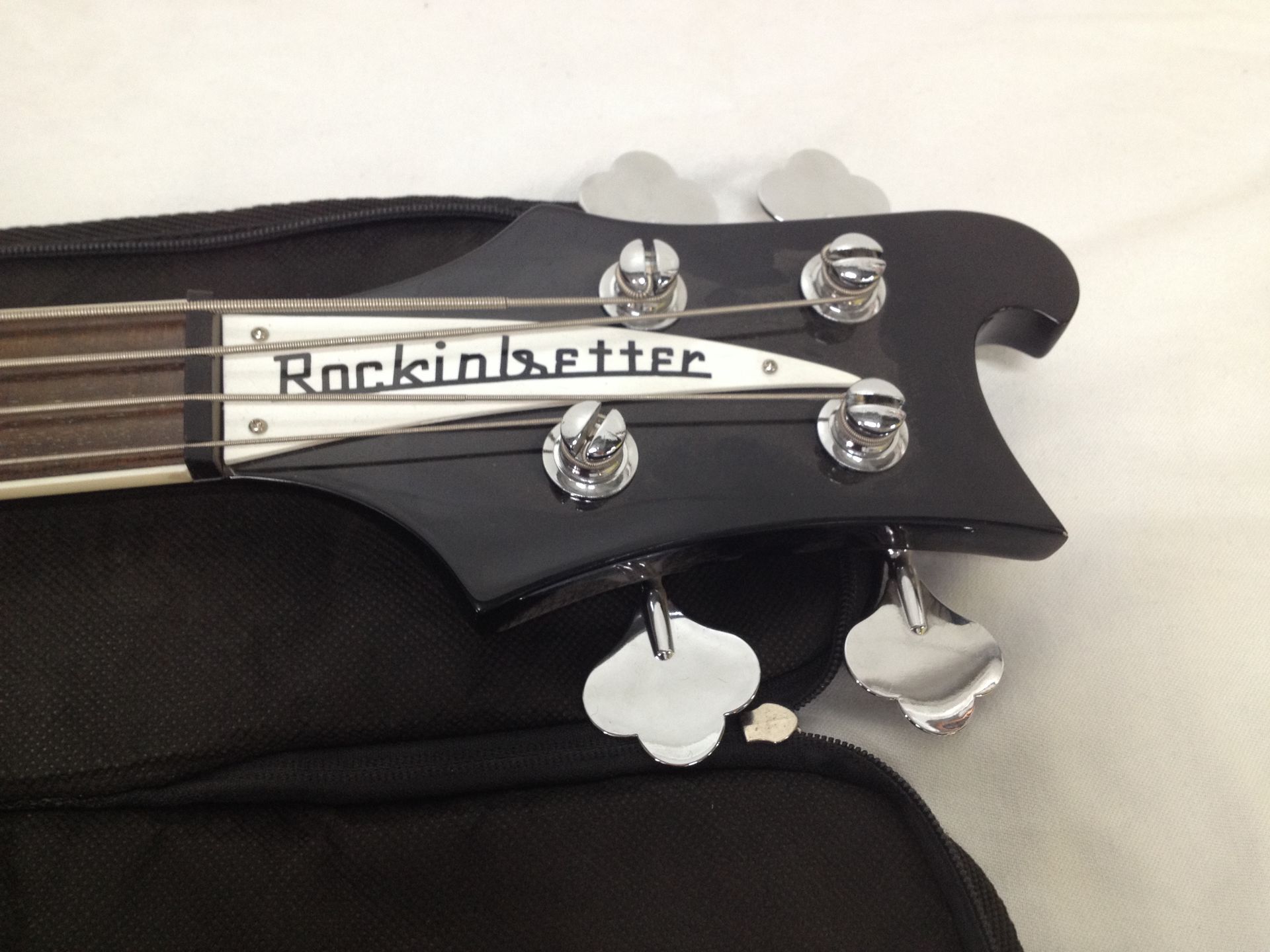 Rockinbetter Bass Guitar in Black and White with Multi-coloured Art Effect Case - Image 4 of 4