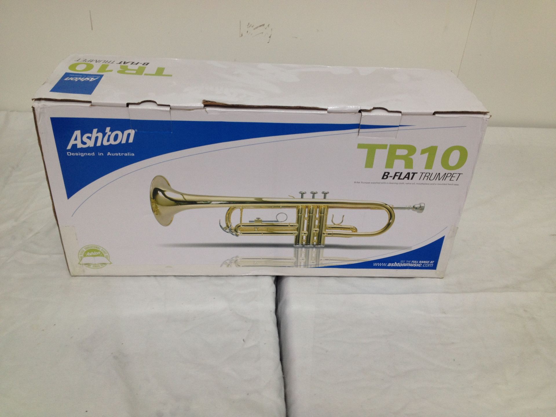 New in Box Ashton Trio B-Flat Trumpet - Image 2 of 3