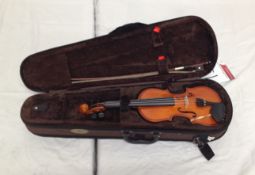 Stentor 4 String Classic Student Violin with Bow and Hard Case