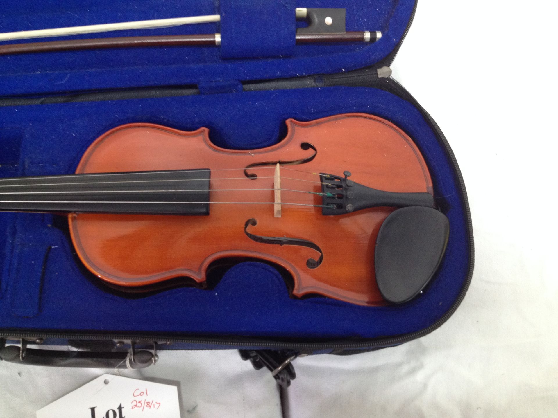 Primava 1/4 Violin with Case and Bow - Image 2 of 4