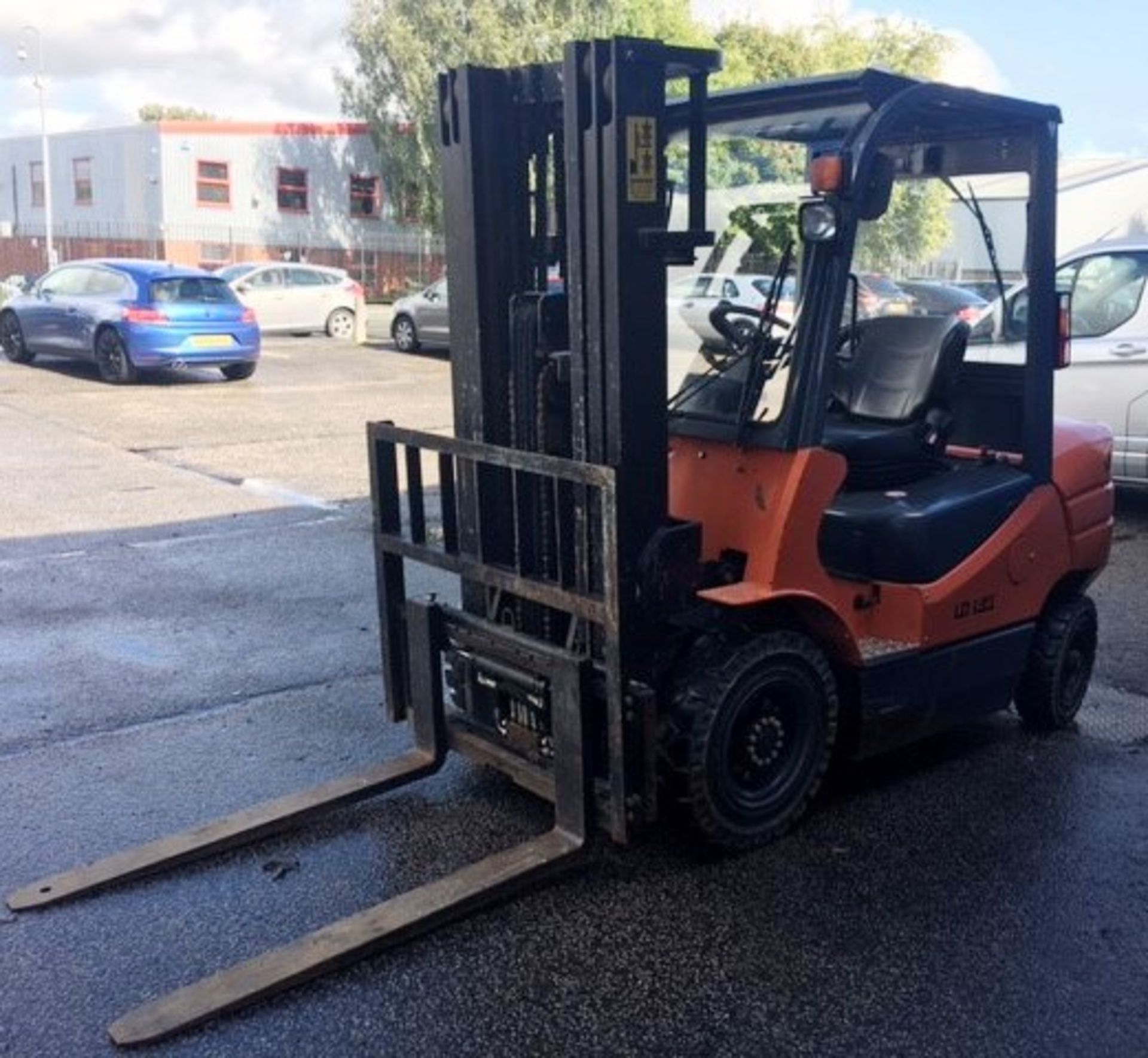 Feeler FD25 2.5T Diesel Forklift Truck - YOM: 2014 - Image 5 of 18