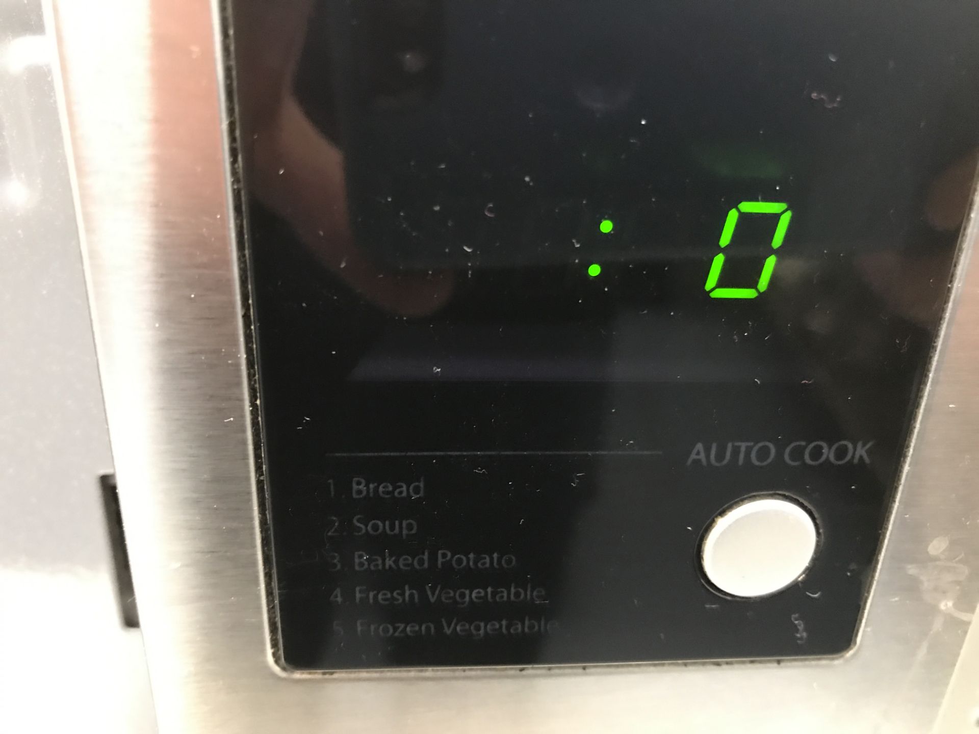 Daewoo KOR-6L5R microwave oven - Image 3 of 3