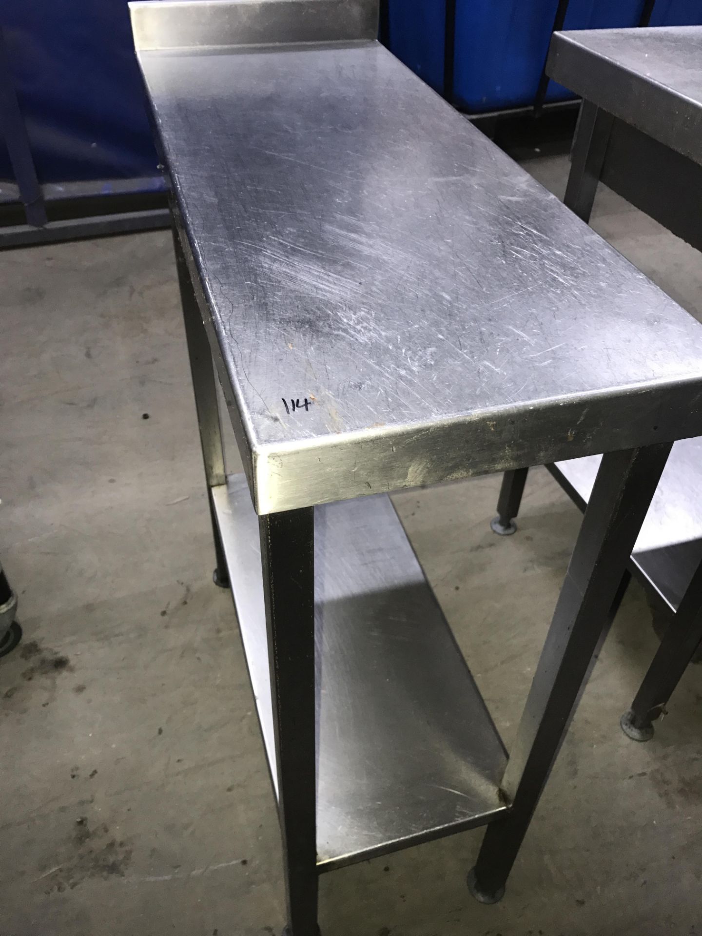 Stainless steel stand 30 x 75 x 85 cm with backsplash and undershelf - Image 2 of 2