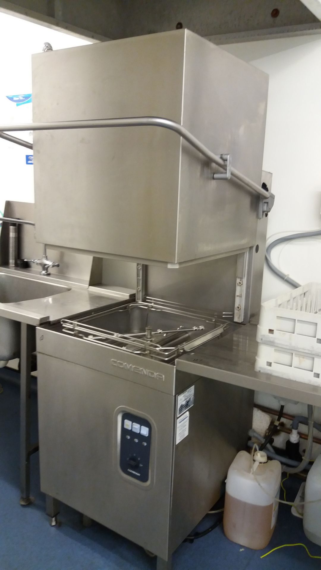 Comenda LC 700 BT stainless steel pass through dishwasher with feed in and out tables - Image 2 of 8