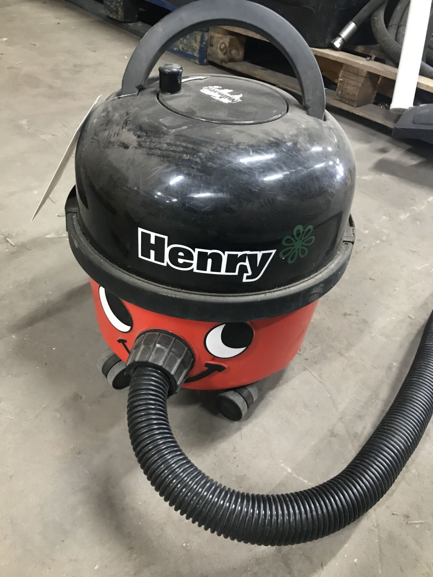 Henry Numatic Vacuum Cleaner - Image 2 of 3