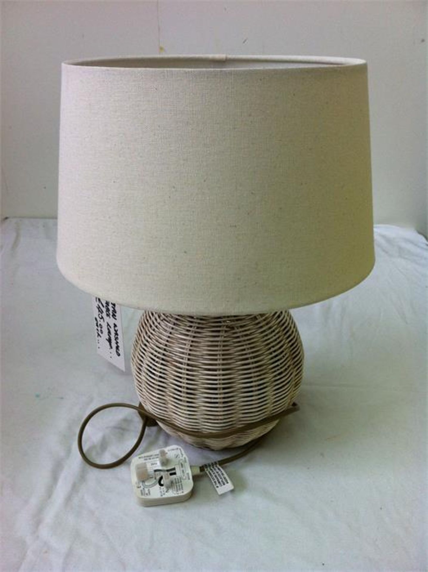 3 x Table lamps, bases include Rattan/Glass/Marble, cube vases, wax/oil burners, ceramic coasters - Image 4 of 5