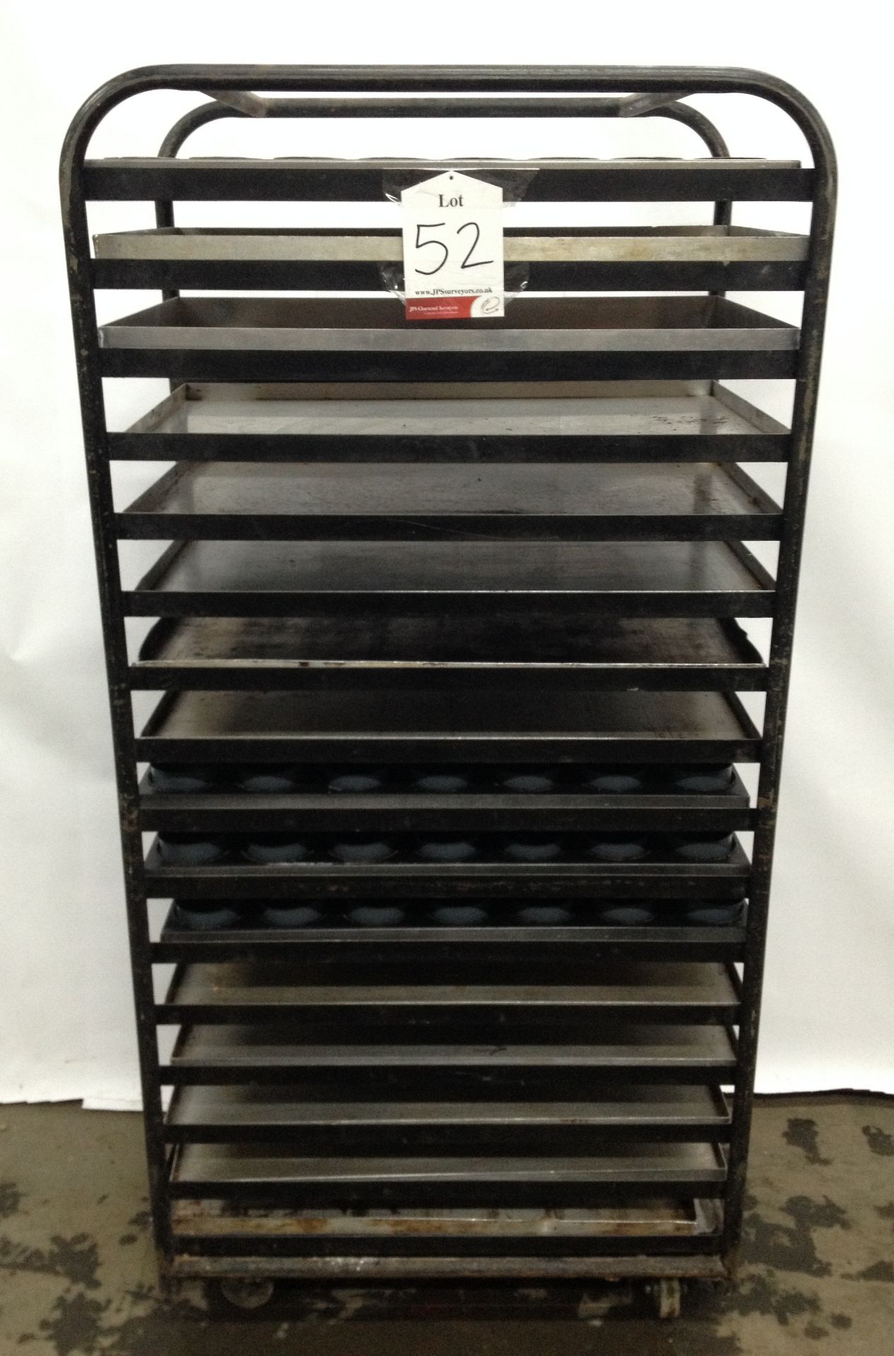 Tray trolley with 16 trays