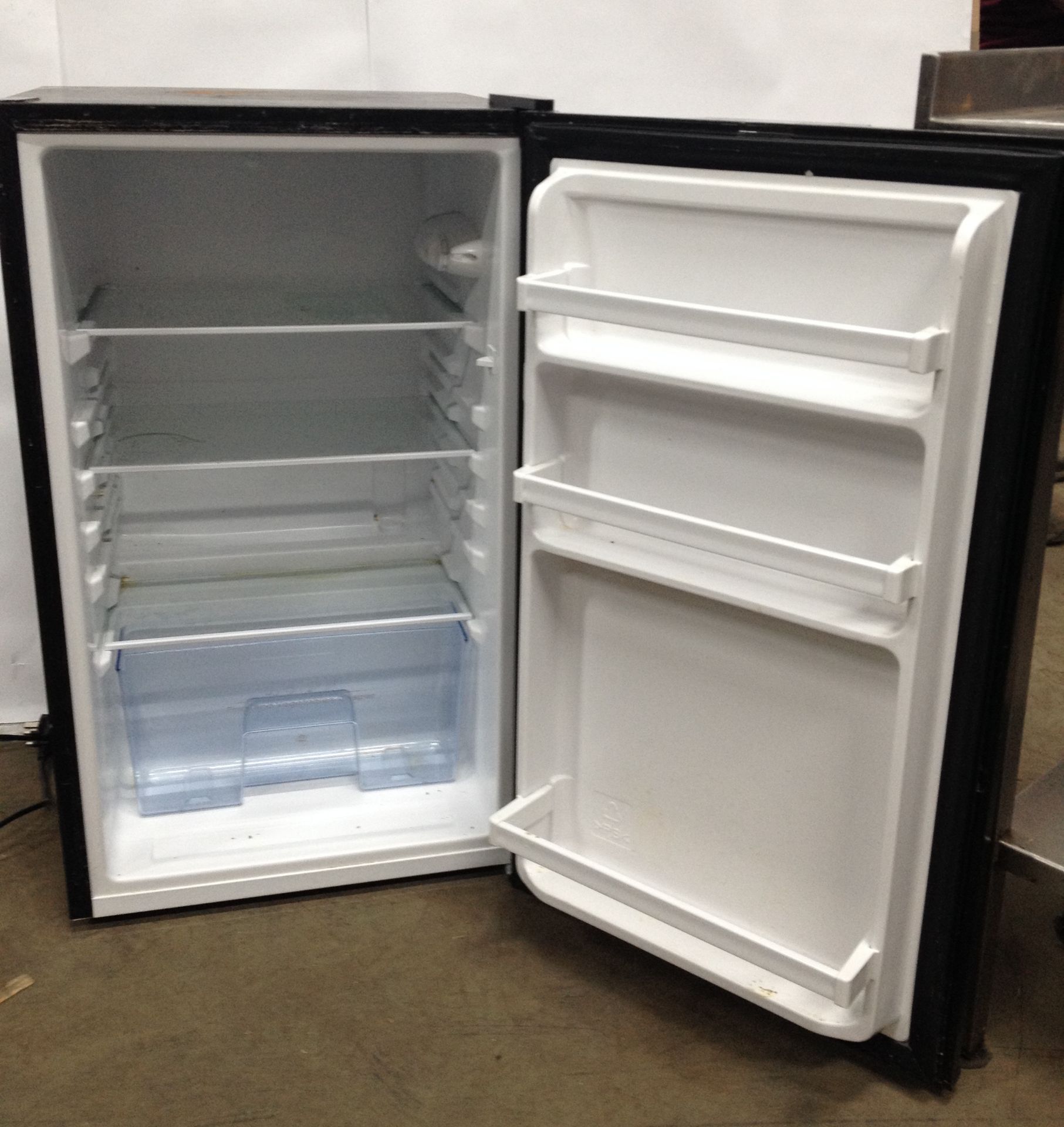 Fridgemaster Free Standing Fridge - Image 2 of 2