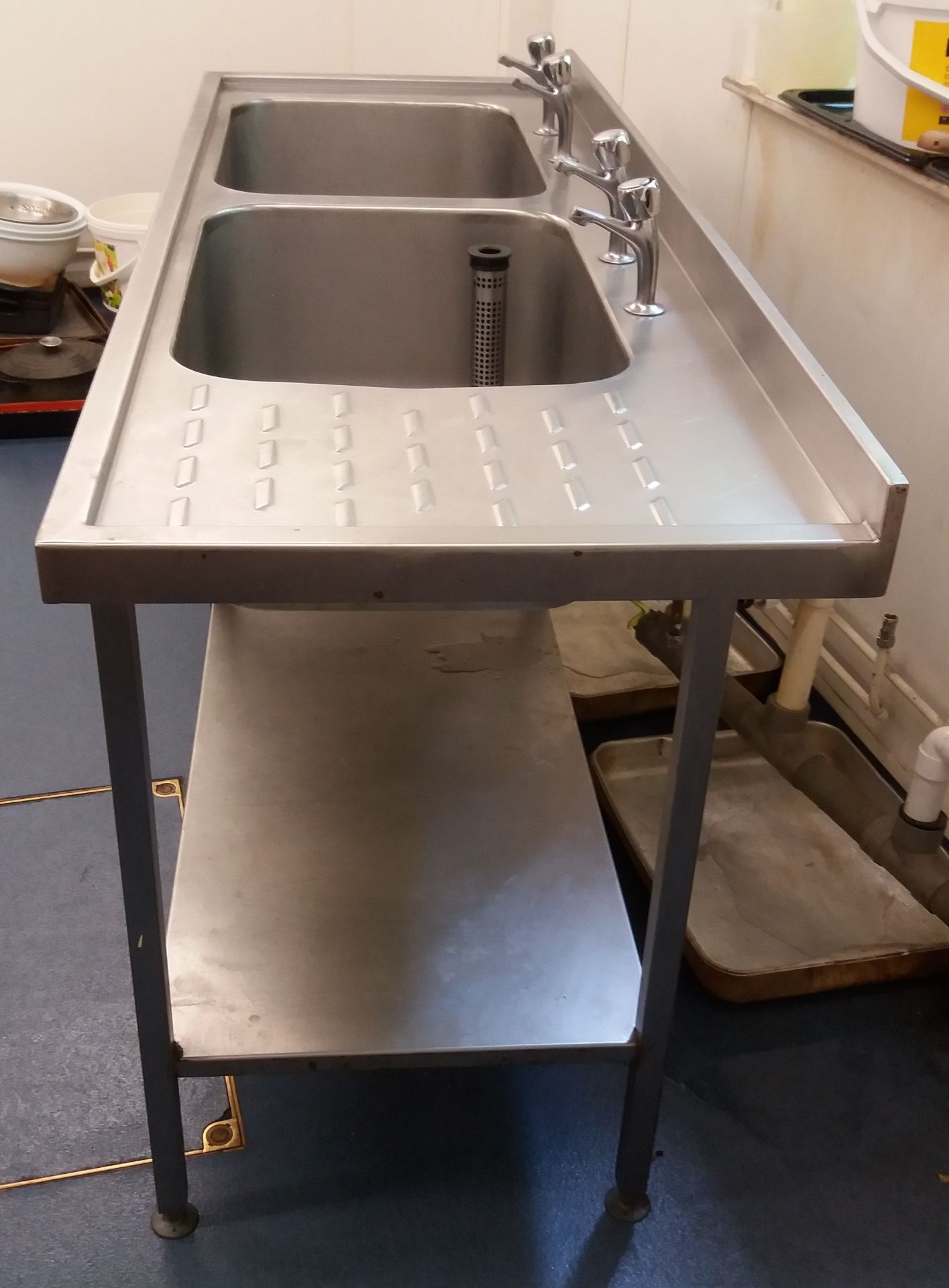 Stainless steel deep double bowl sink with splashback and undershelf - Image 2 of 2