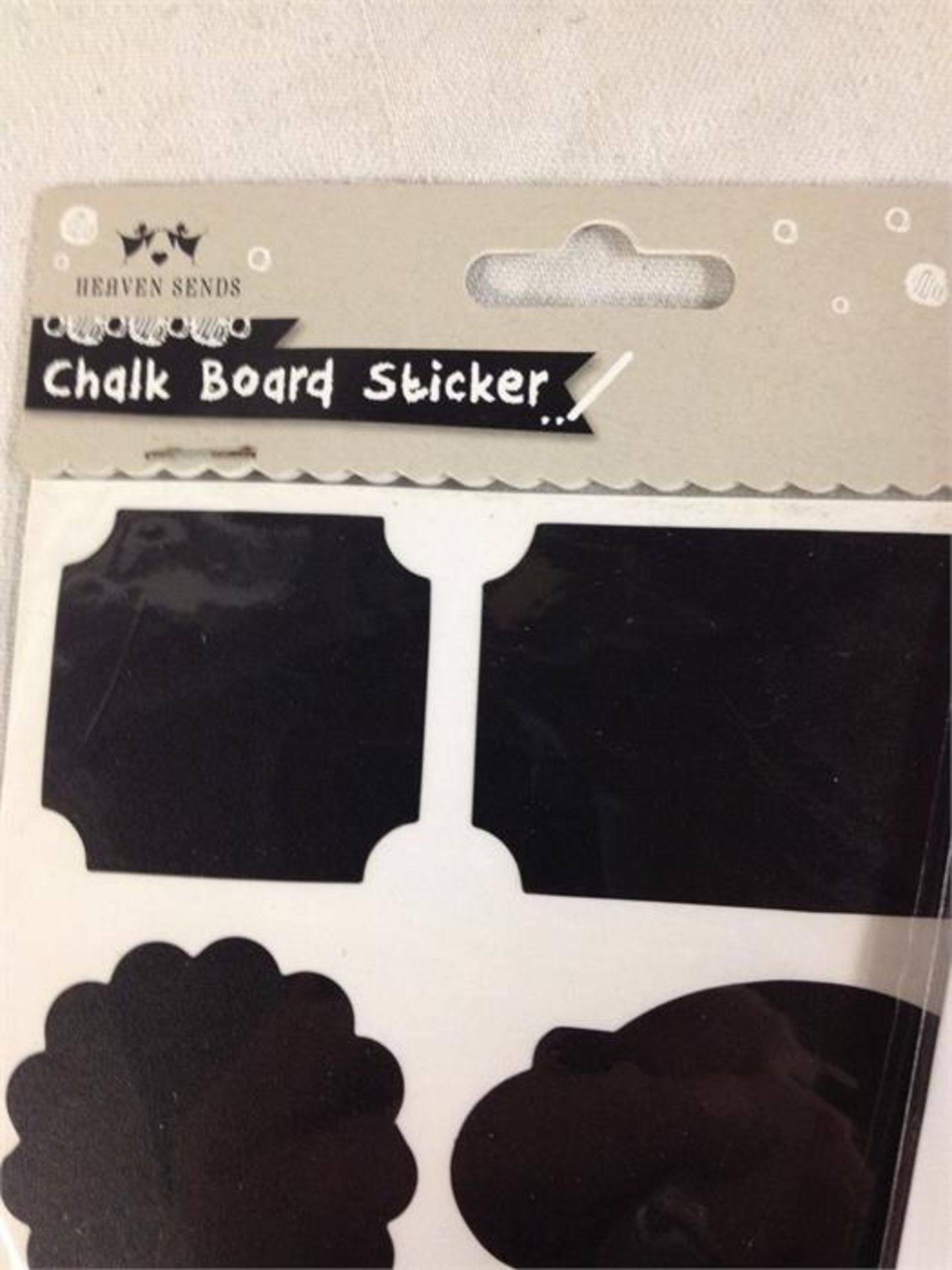 197 X CHALKBOARD STICKERS, CHALKBOARDS, HANGING HEARTS. RRP £ 1,067.15 - Image 4 of 6