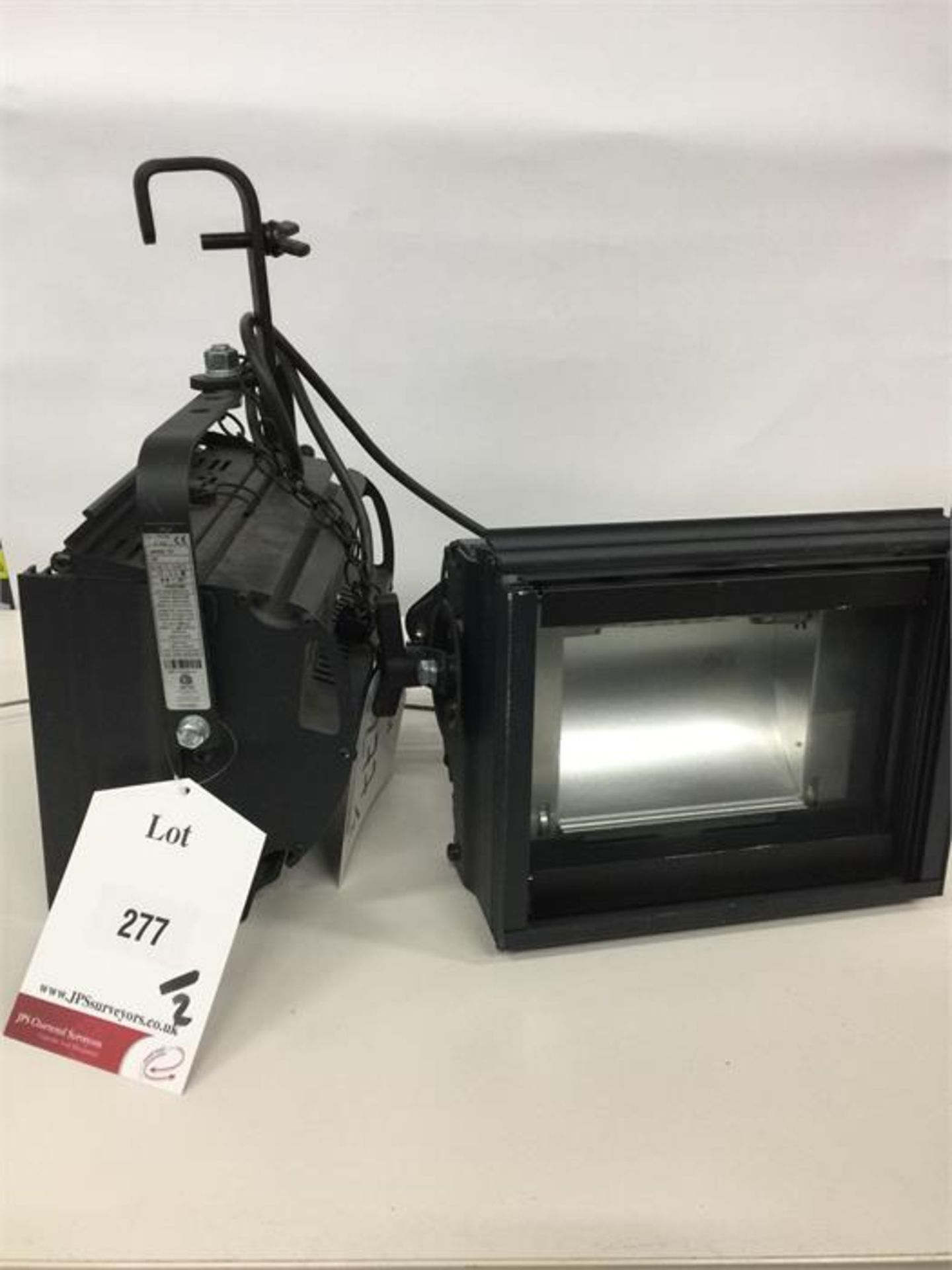 2 x HUI Cyc/Flood Lights