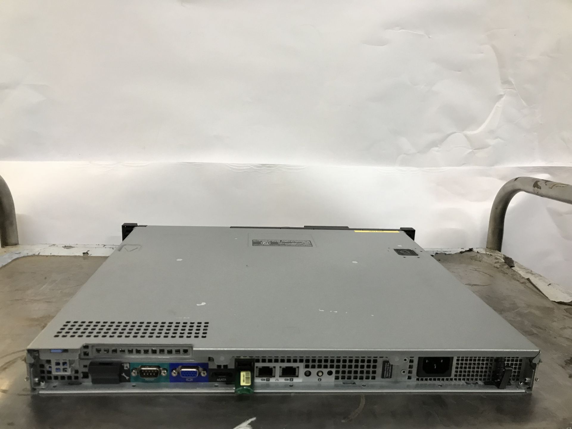 Dell PowerEdge R210 II Ultra-compact Rack Server - Image 3 of 4