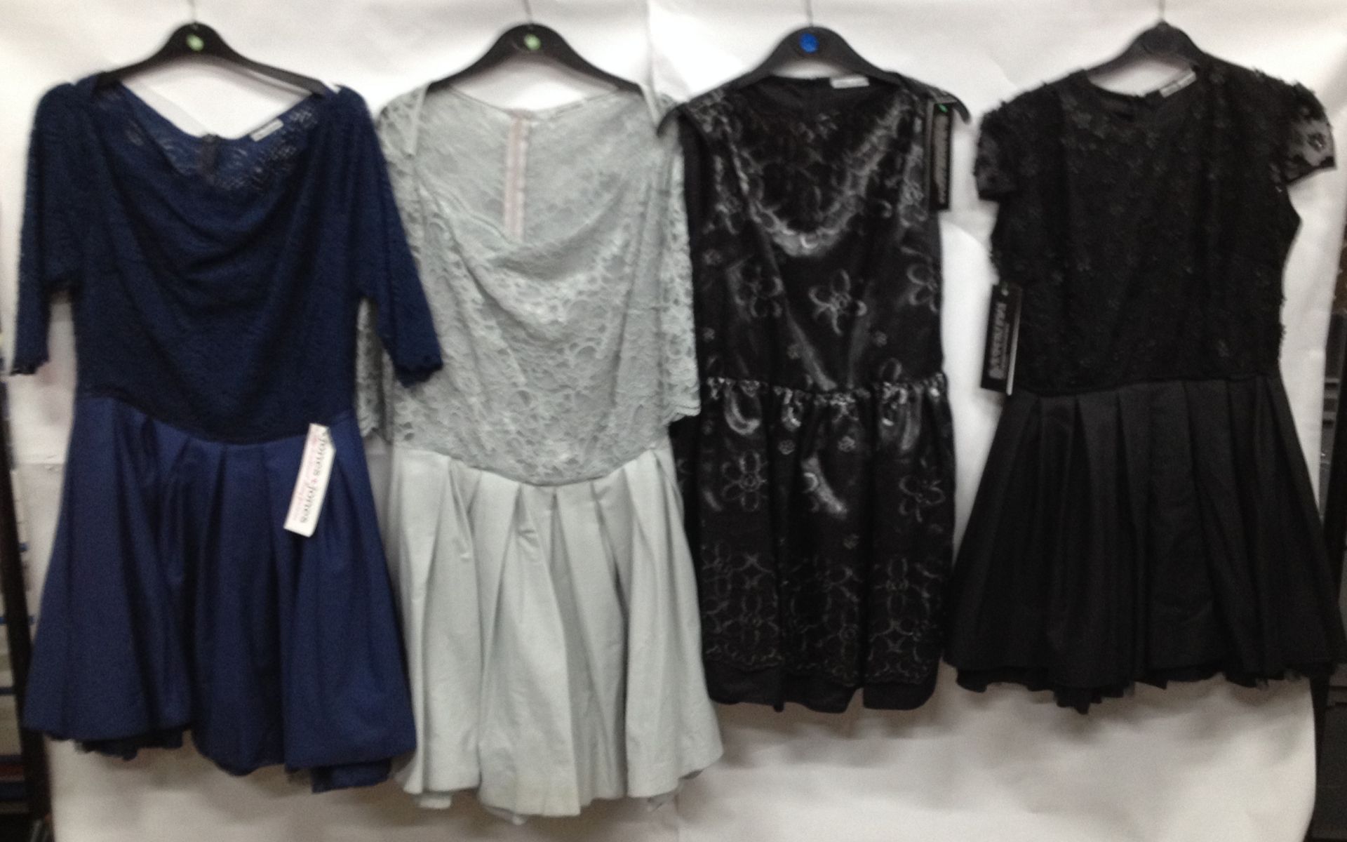 25 x Mixed Style Dresses - Image 3 of 6