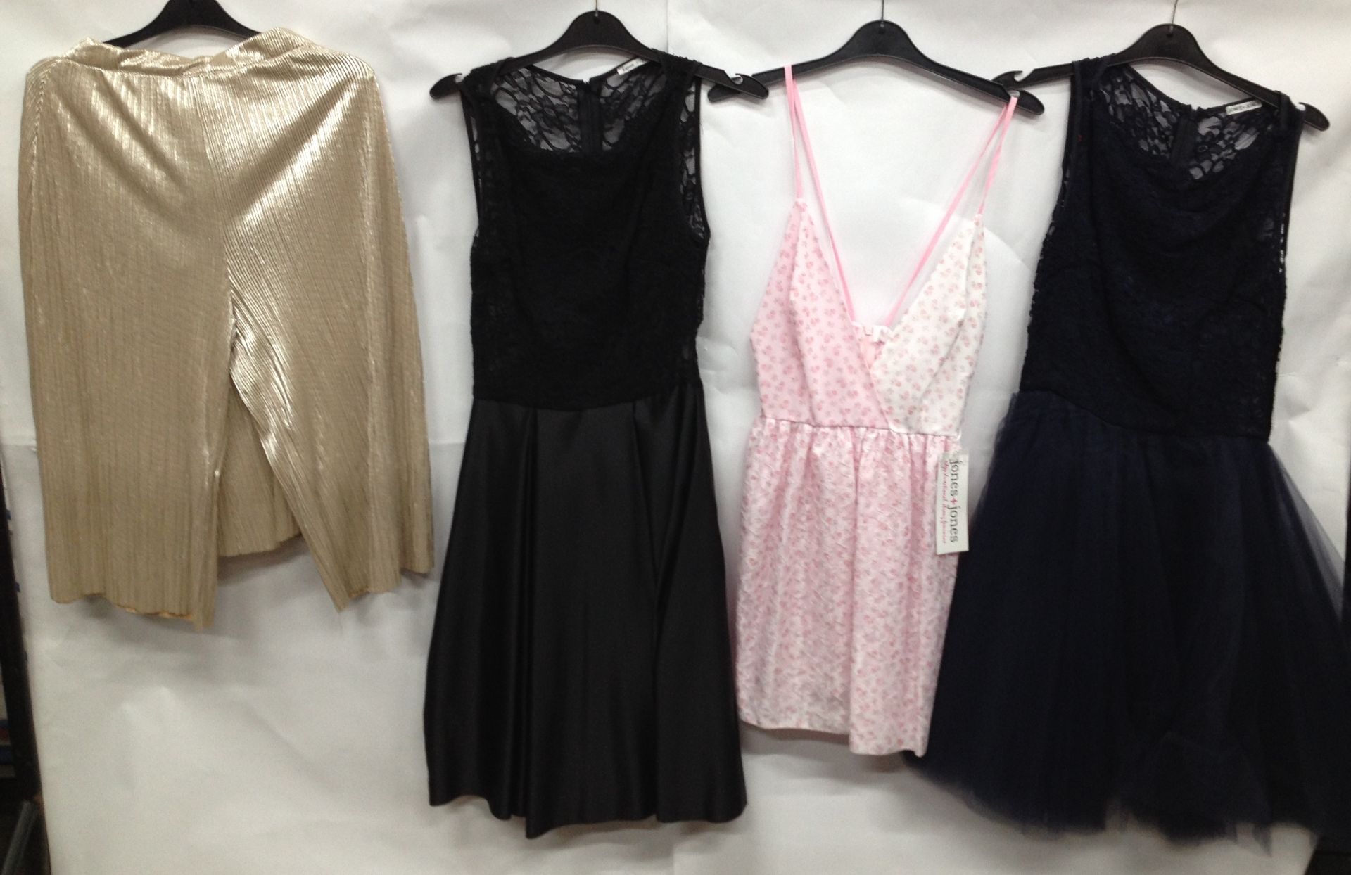 25 x Mixed Style Dresses