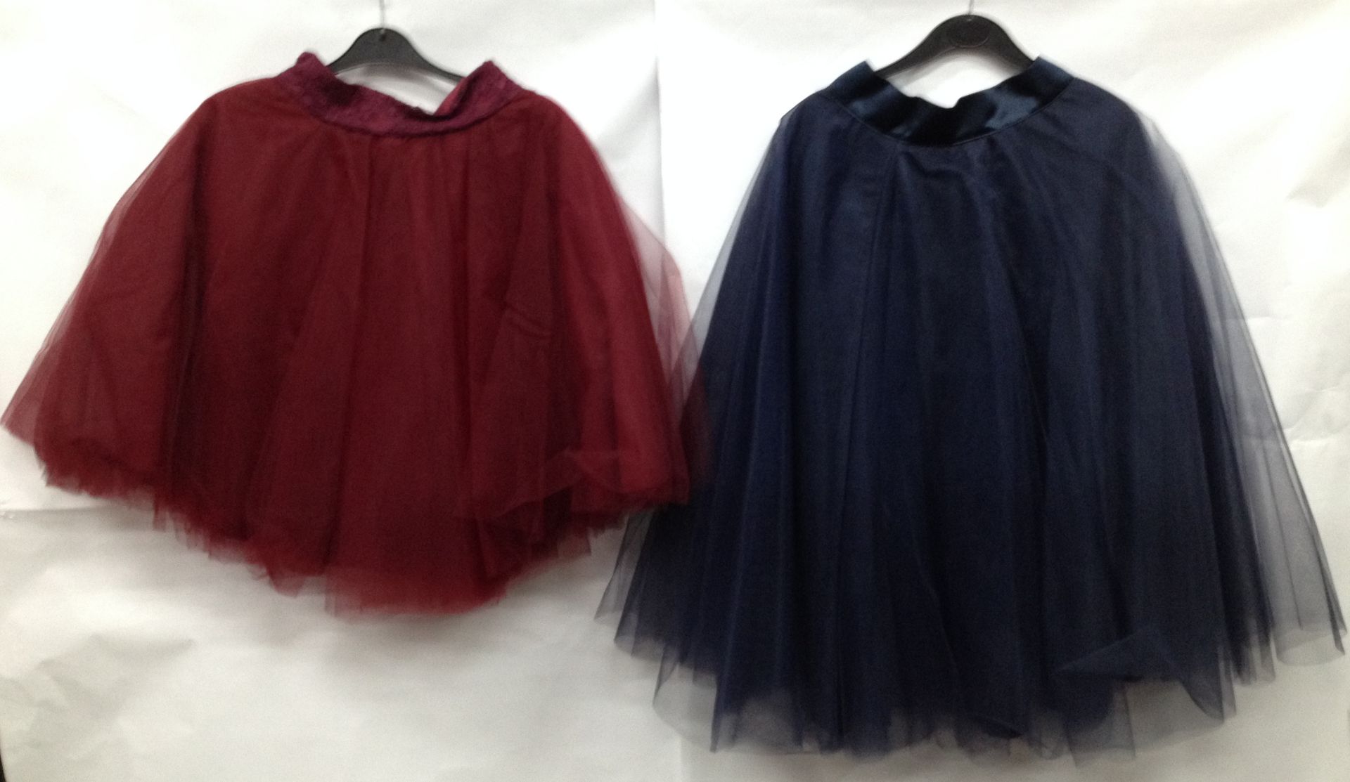 23 x Mixed Style Skirts - Image 2 of 7